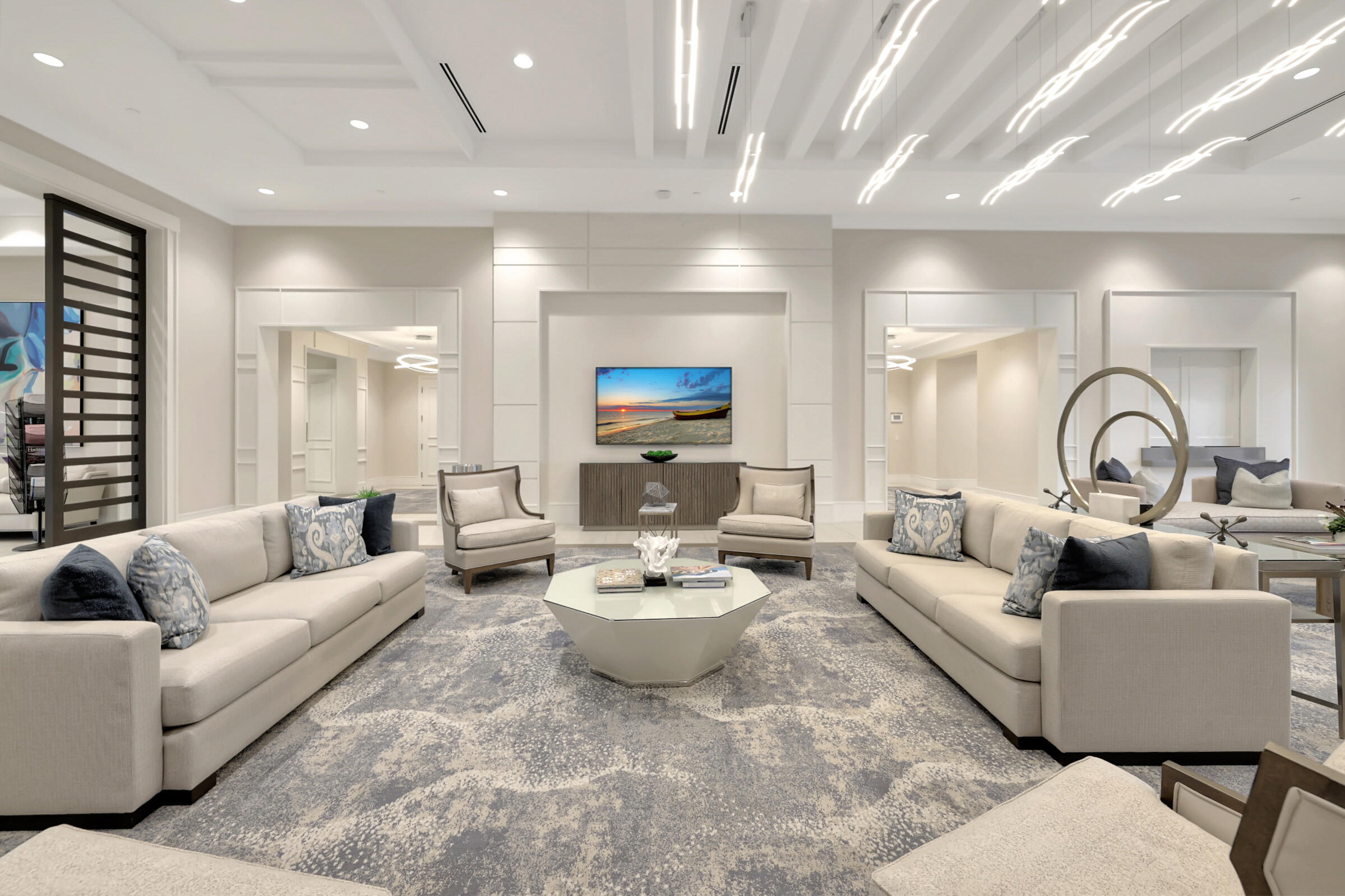 VALENCIA CAY-RIVERLAND - Residential