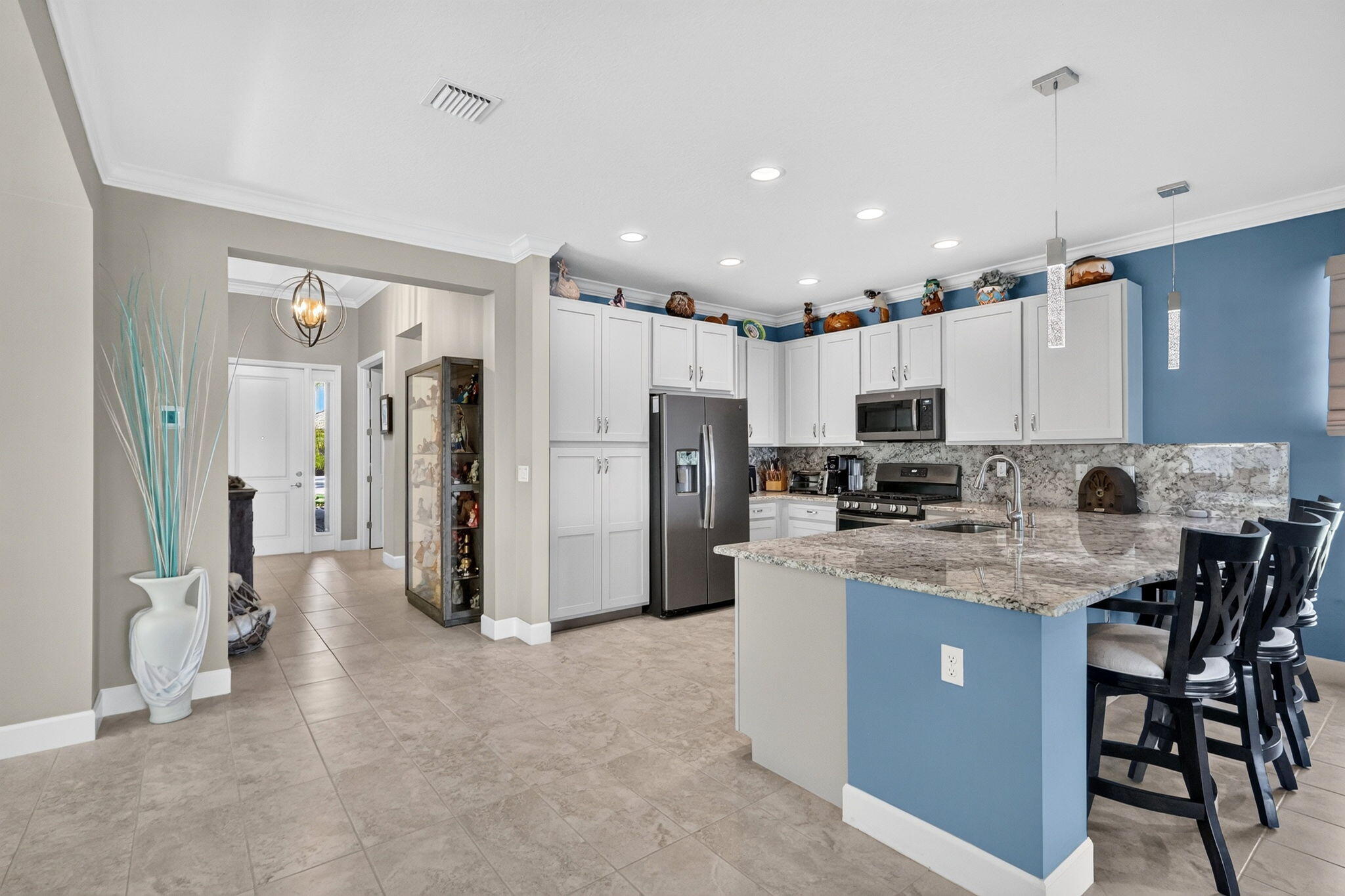 VALENCIA CAY-RIVERLAND - Residential