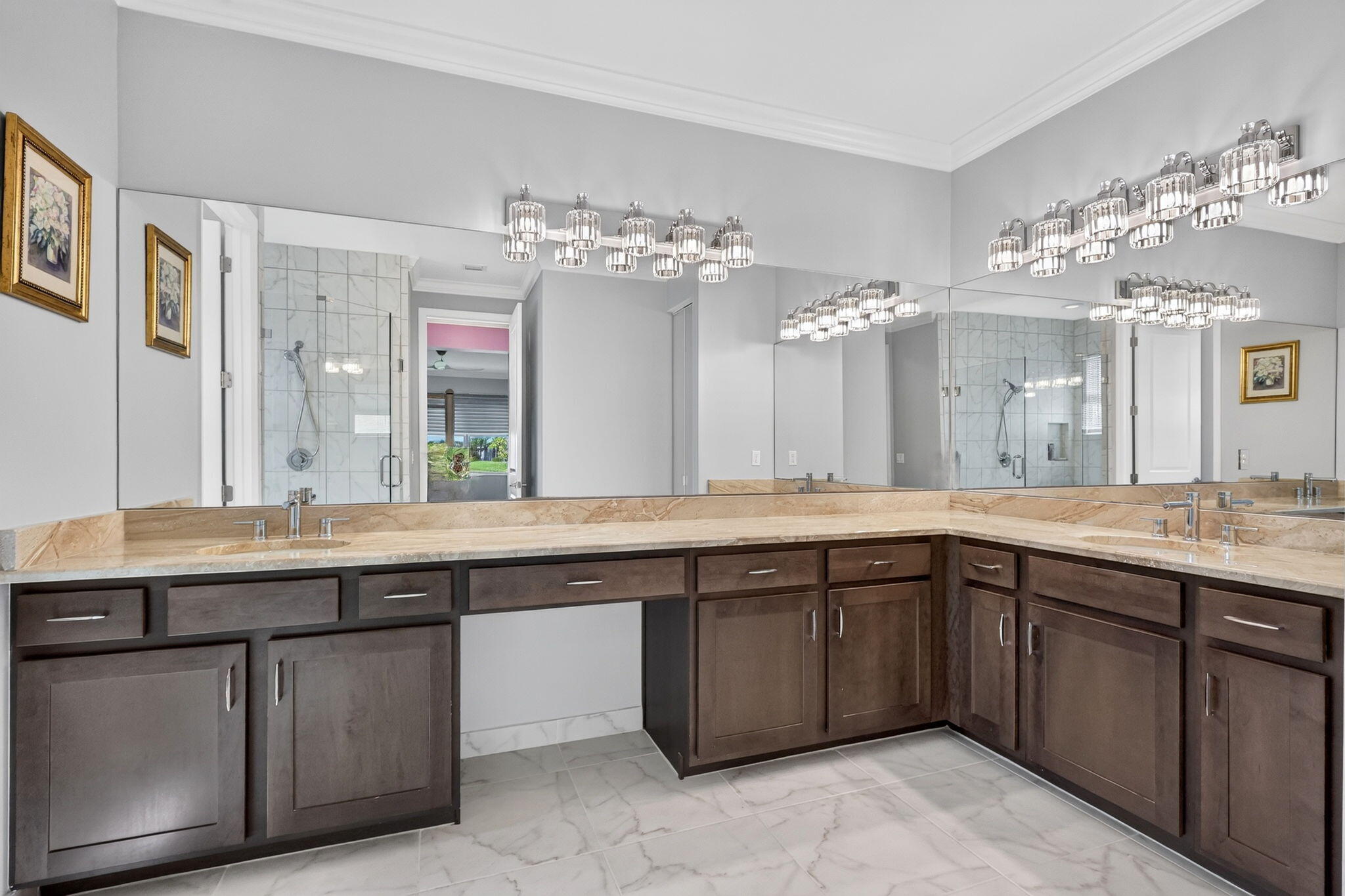 VALENCIA CAY-RIVERLAND - Residential