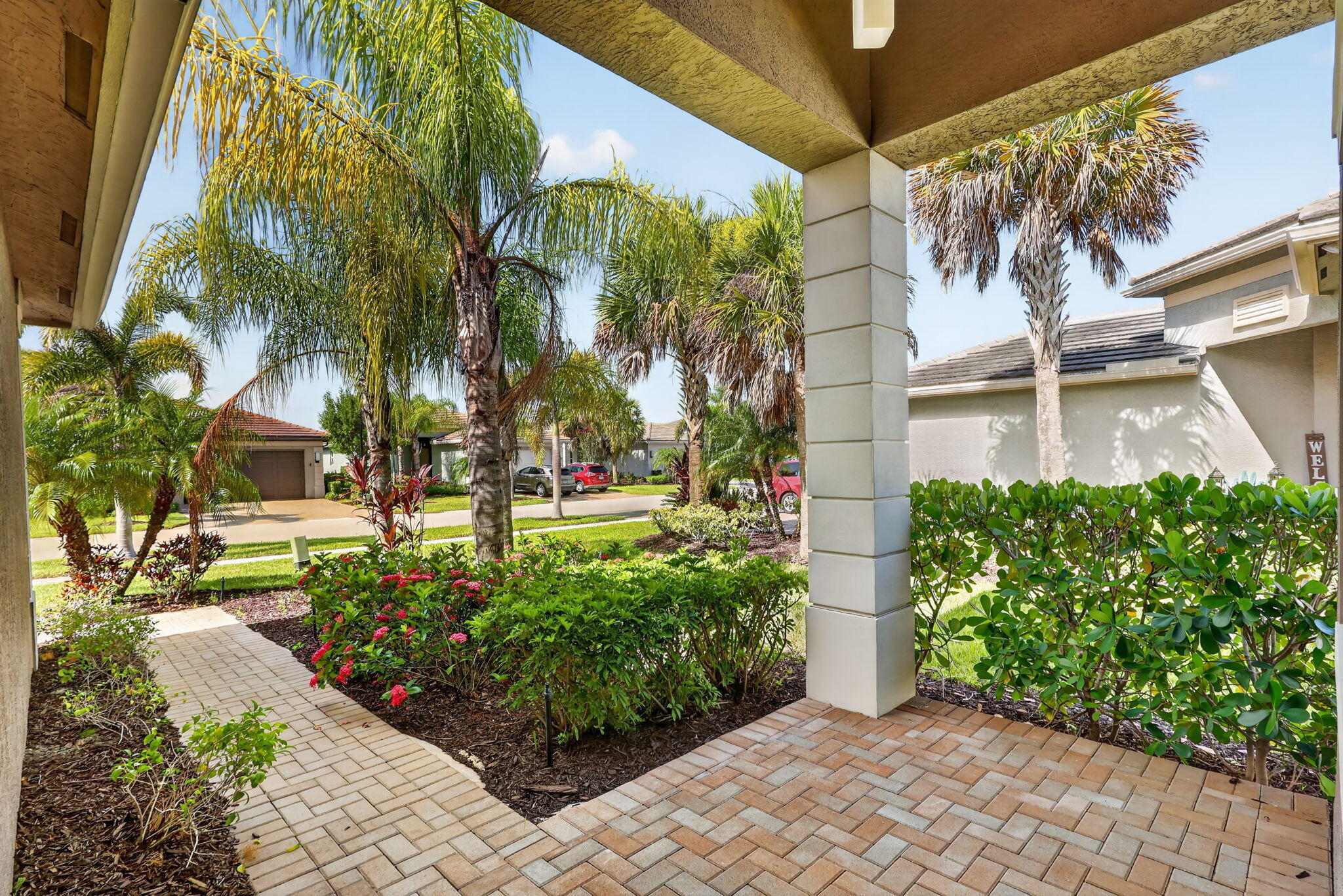 VALENCIA CAY-RIVERLAND - Residential