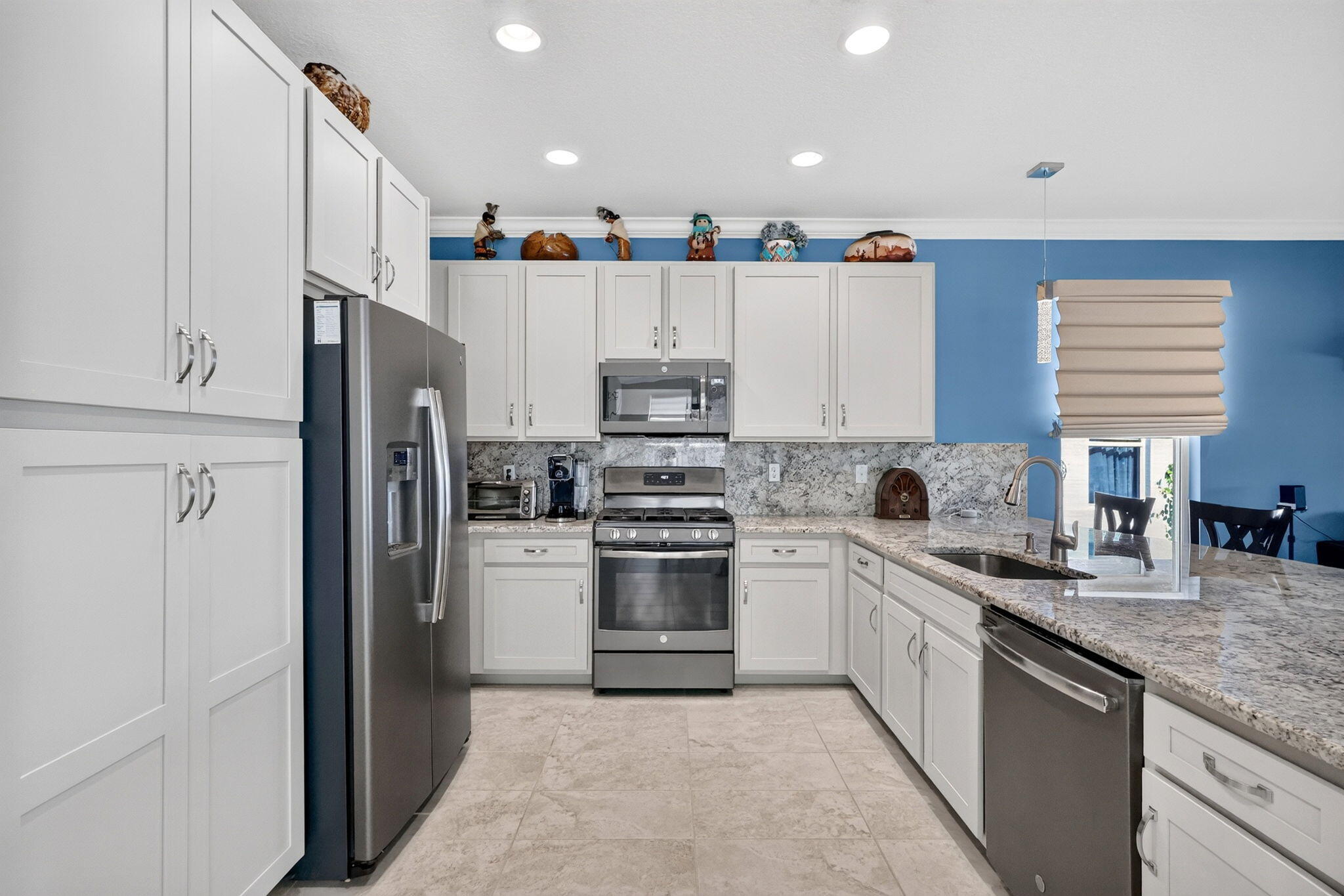 VALENCIA CAY-RIVERLAND - Residential