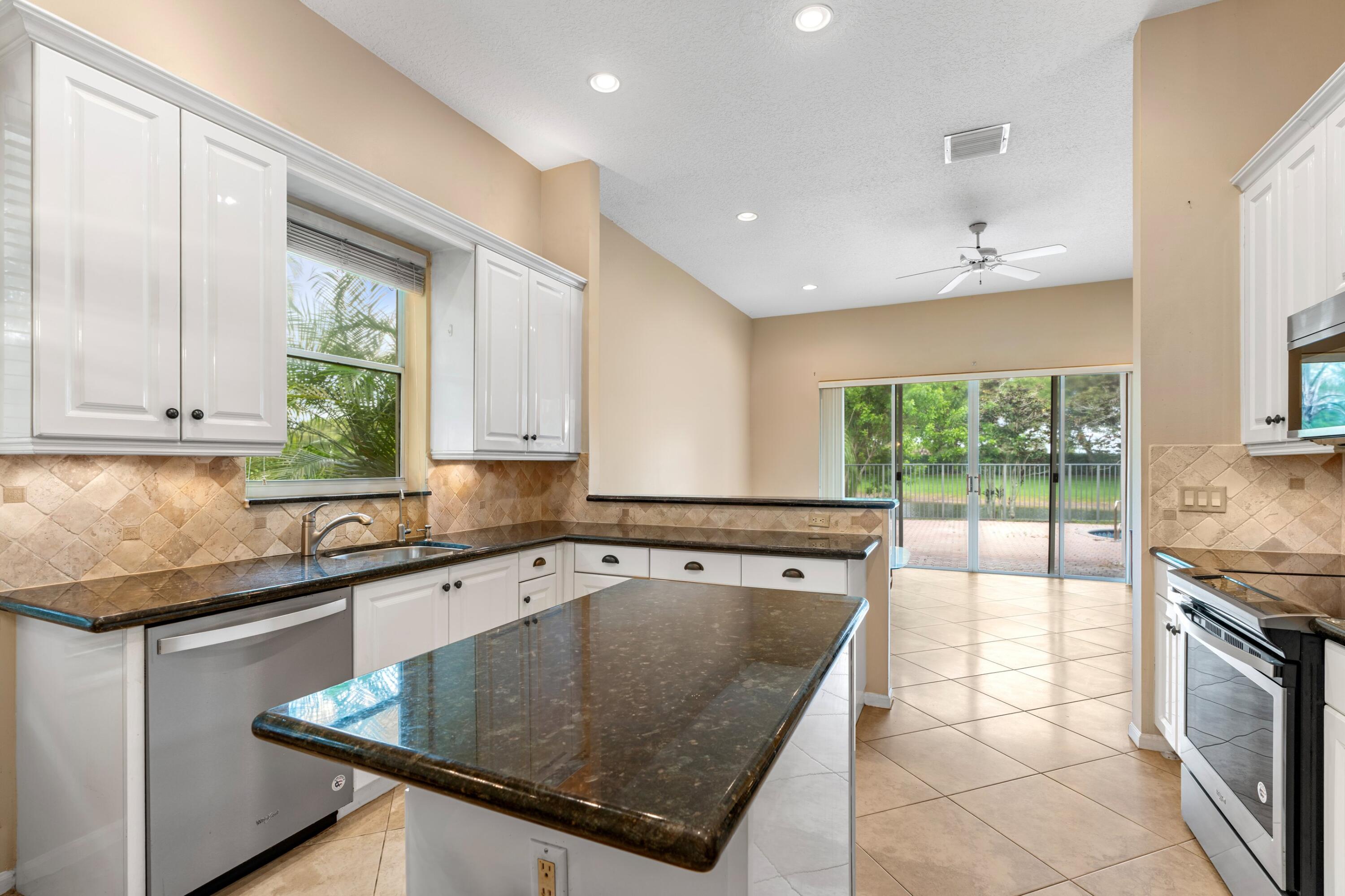 BOCA FALLS PAR P - Residential