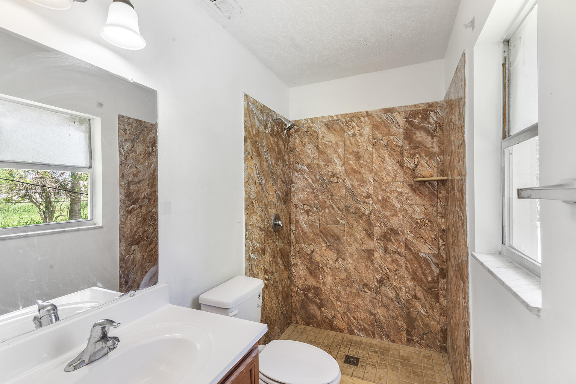 SAN JOSE SHORES - Residential Lease
