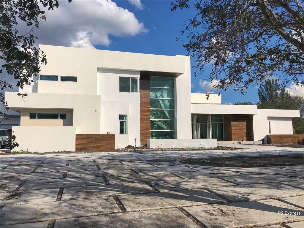 SUNSHINE RANCHES - Residential