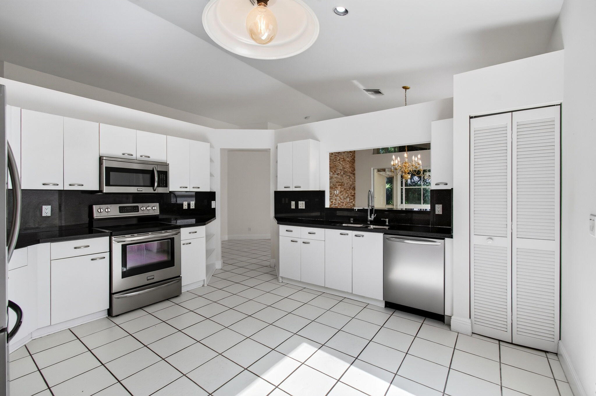 INDIAN SPRING Brookside - Residential Lease