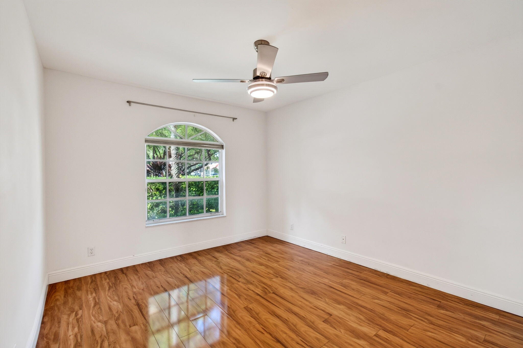 INDIAN SPRING Brookside - Residential Lease