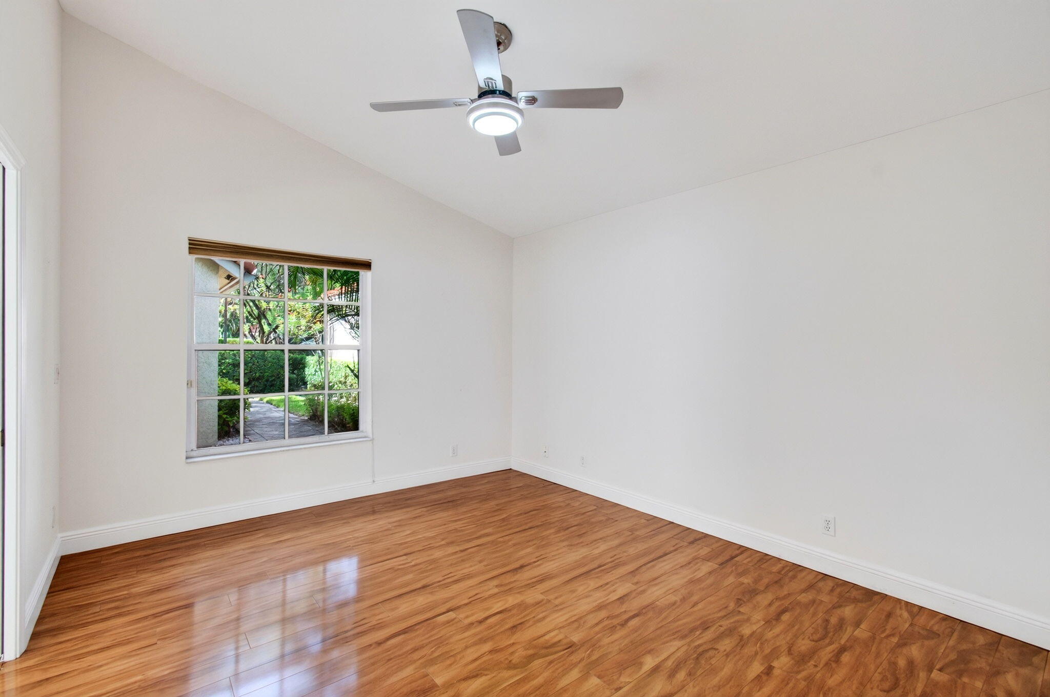INDIAN SPRING Brookside - Residential Lease