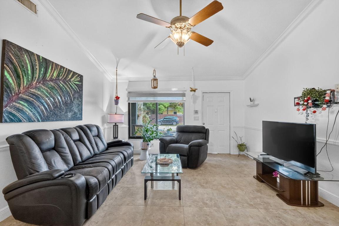 NORTH LAUDERDALE VILLAGE SEC 6 - Residential