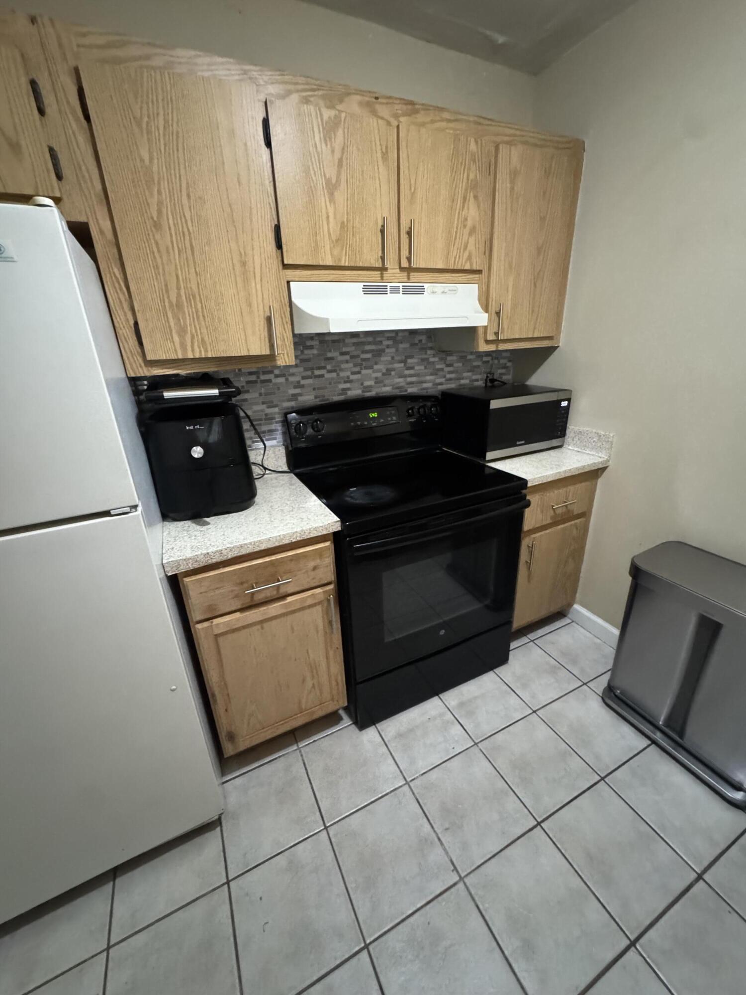 PARK PLACE TOWNHOMES - Residential