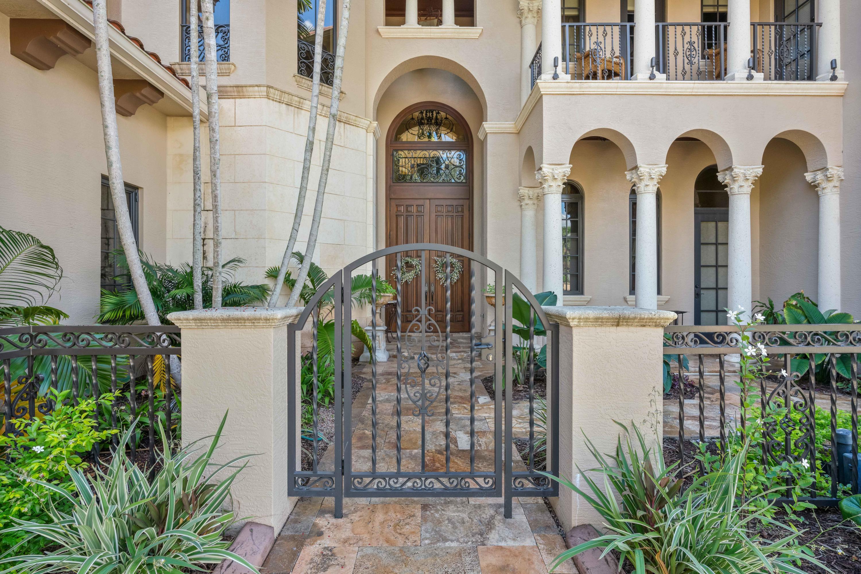Admirals Cove - Residential