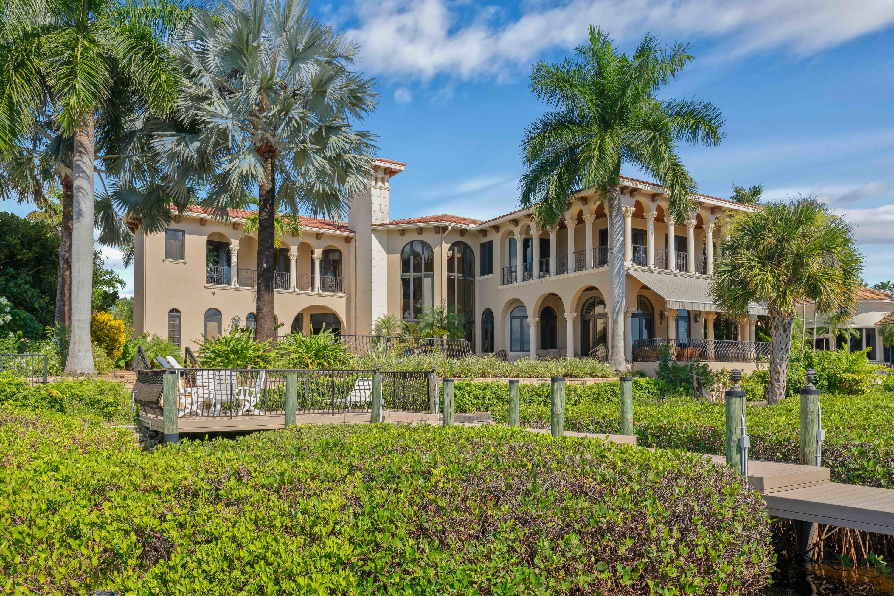Admirals Cove - Residential