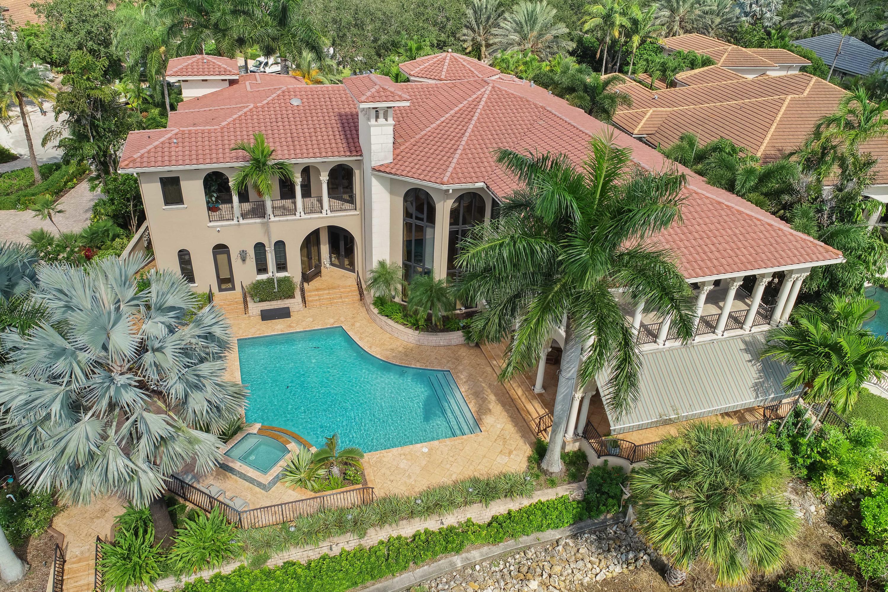 Admirals Cove - Residential
