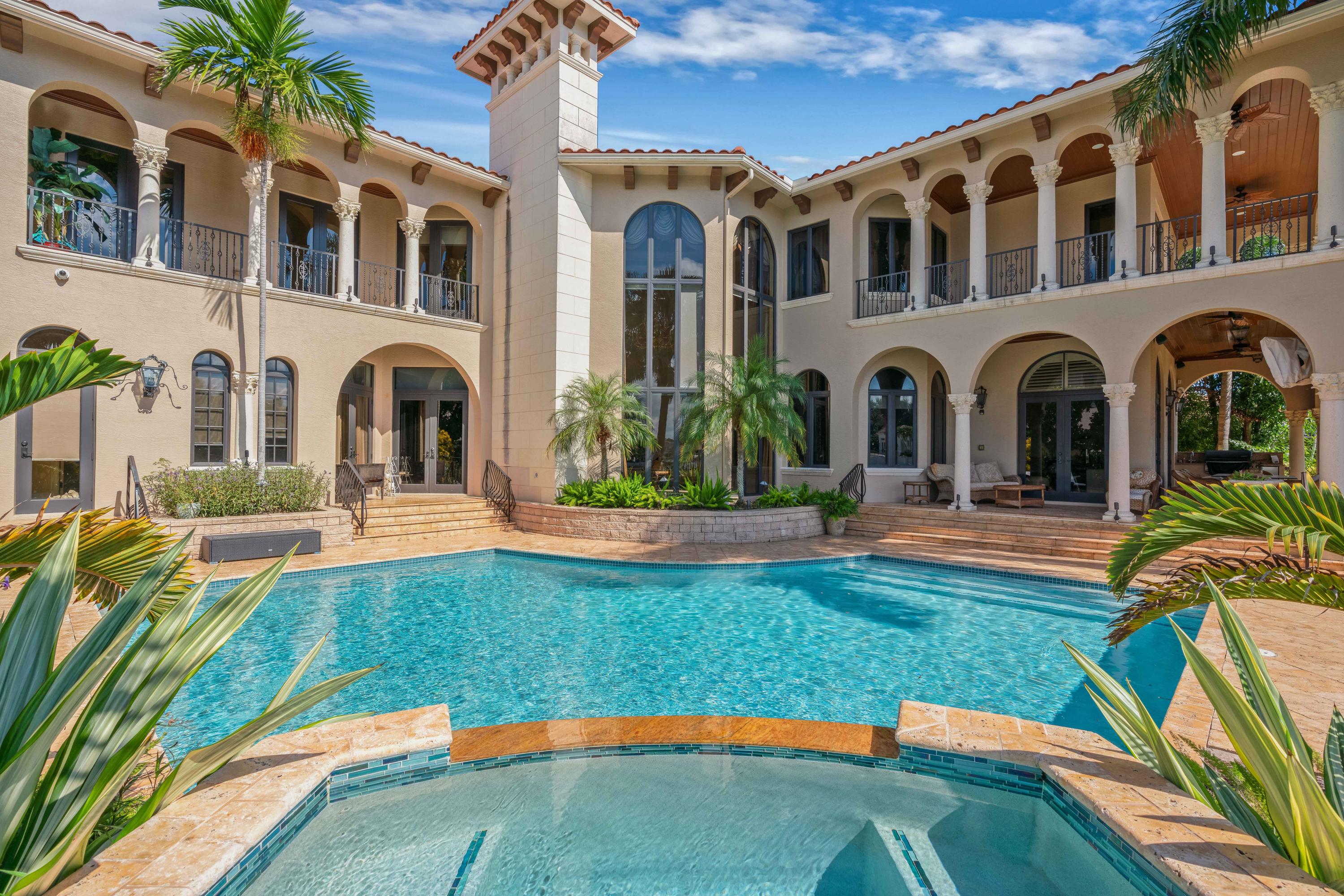 Admirals Cove - Residential
