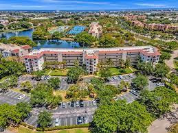 ST TROPEZ CONDO - Residential Lease