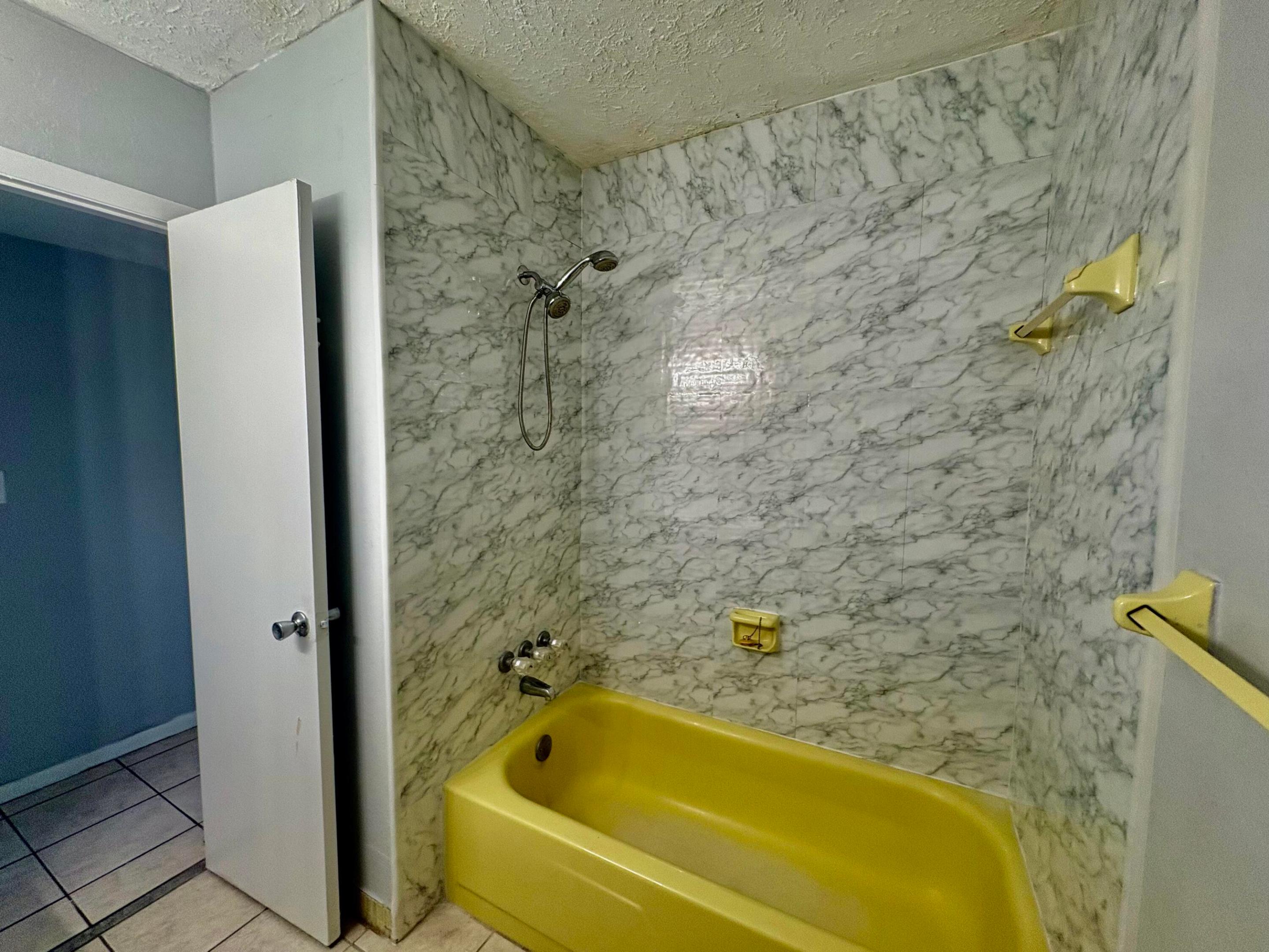 Beverly Hills Condominium - Residential Lease