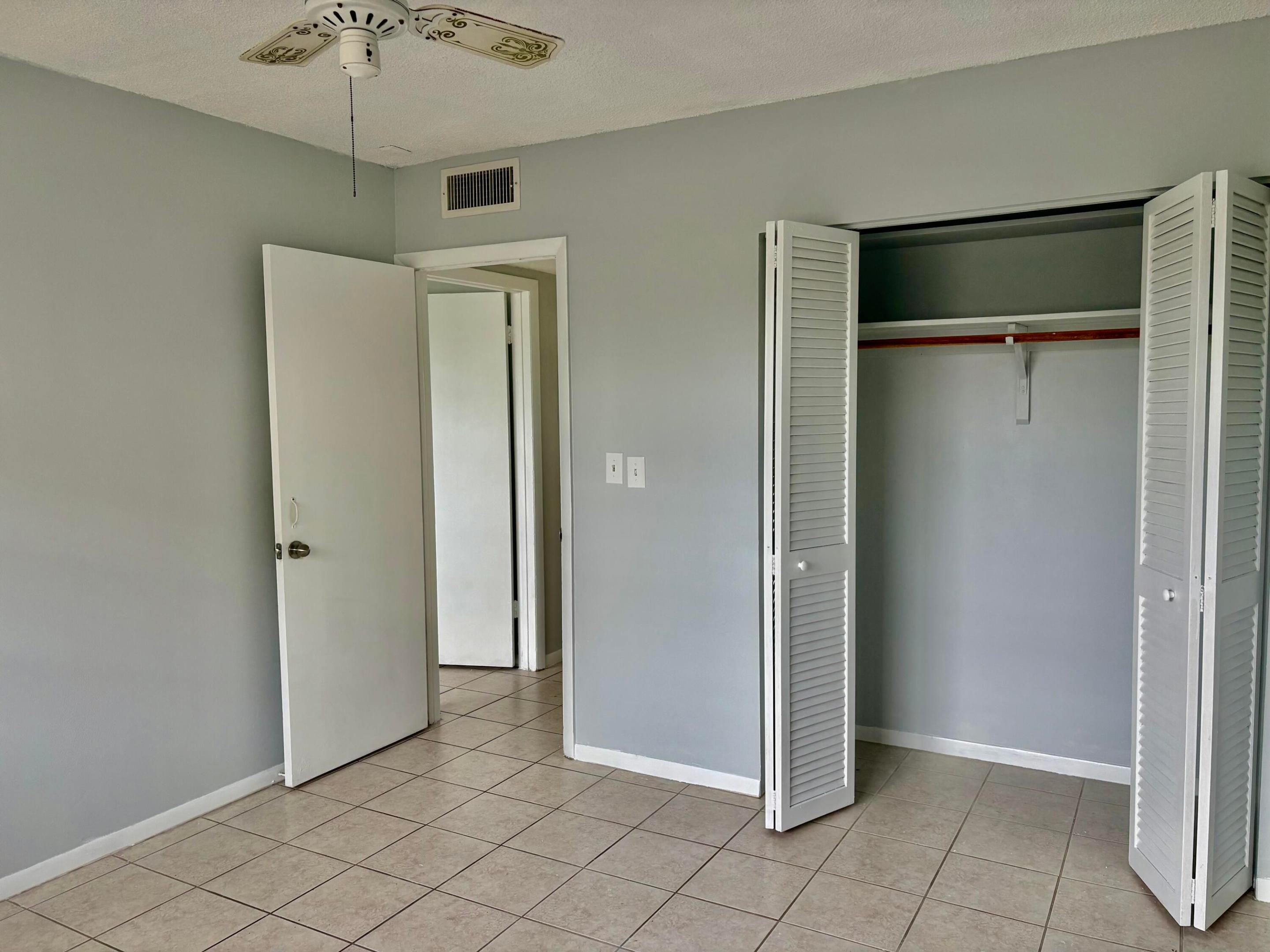 Beverly Hills Condominium - Residential Lease