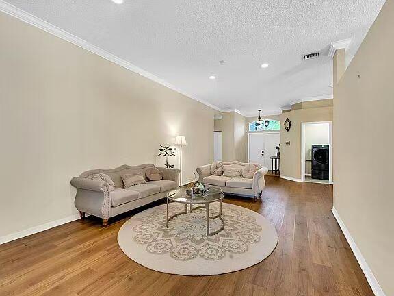 PARKWOOD IX - Residential