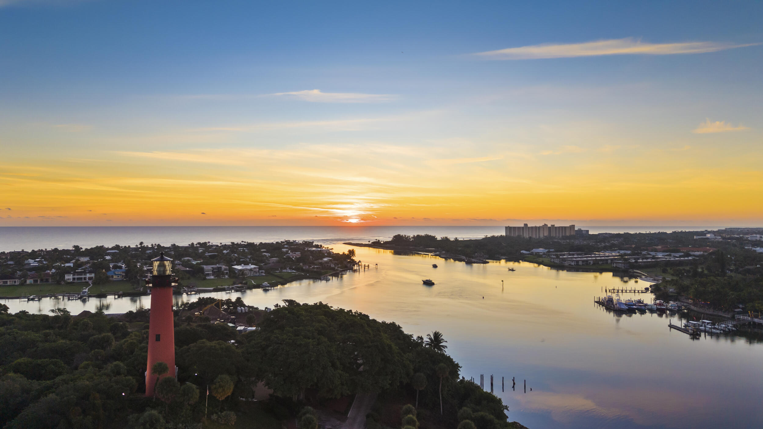 ESTUARY AT JUPITER DUNES CONDO - Residential