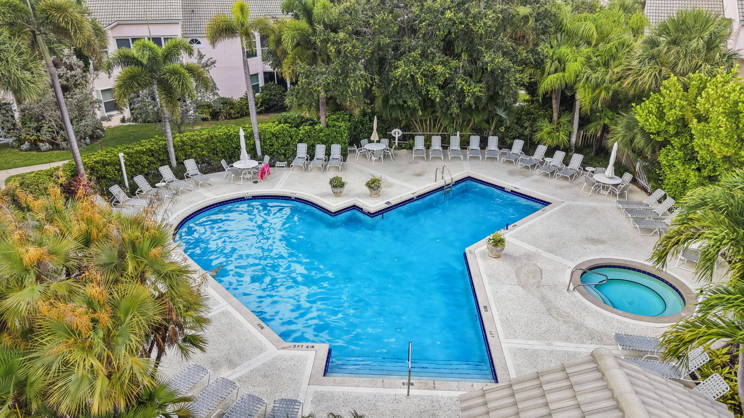 ESTUARY AT JUPITER DUNES CONDO - Residential