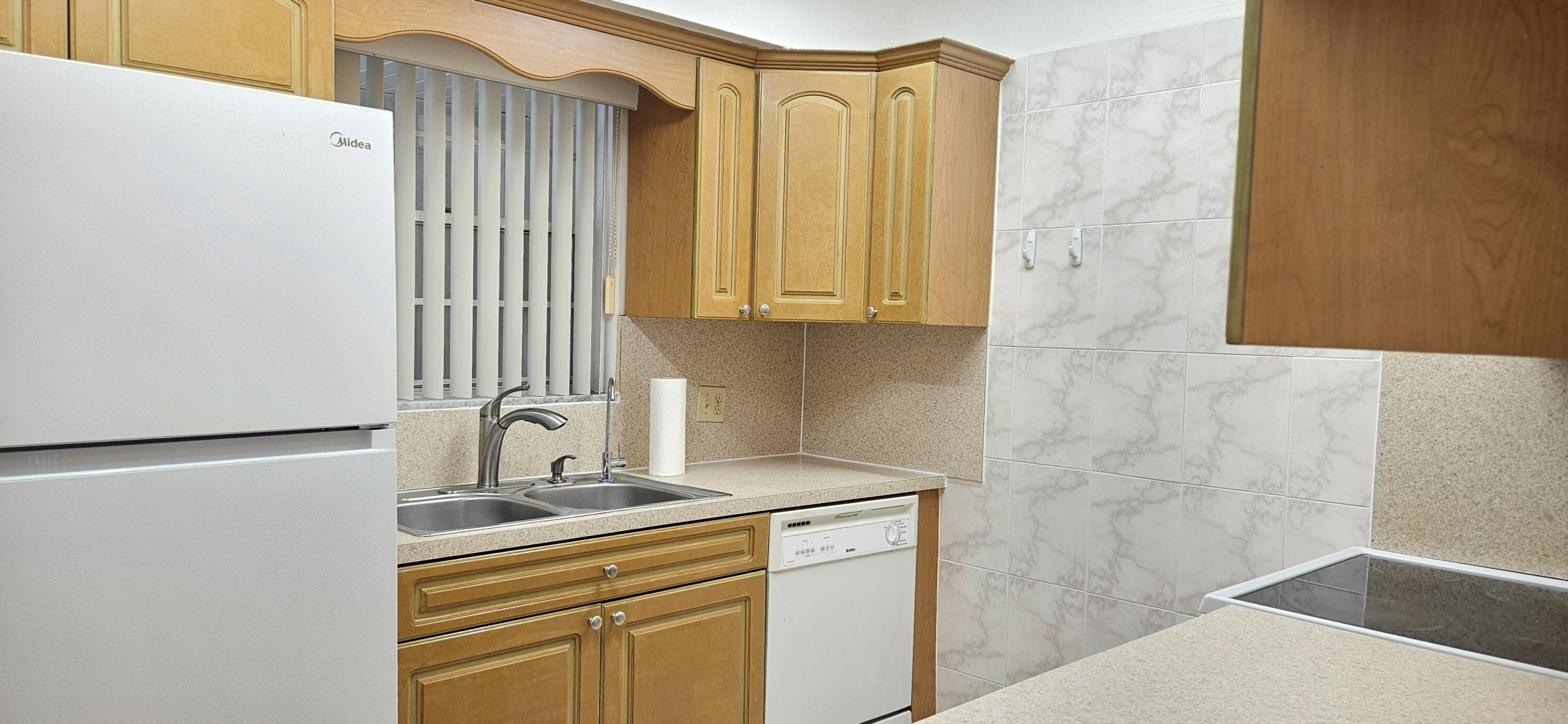 GREENWAY VILLAGE SOUTH CONDO 1 - Residential