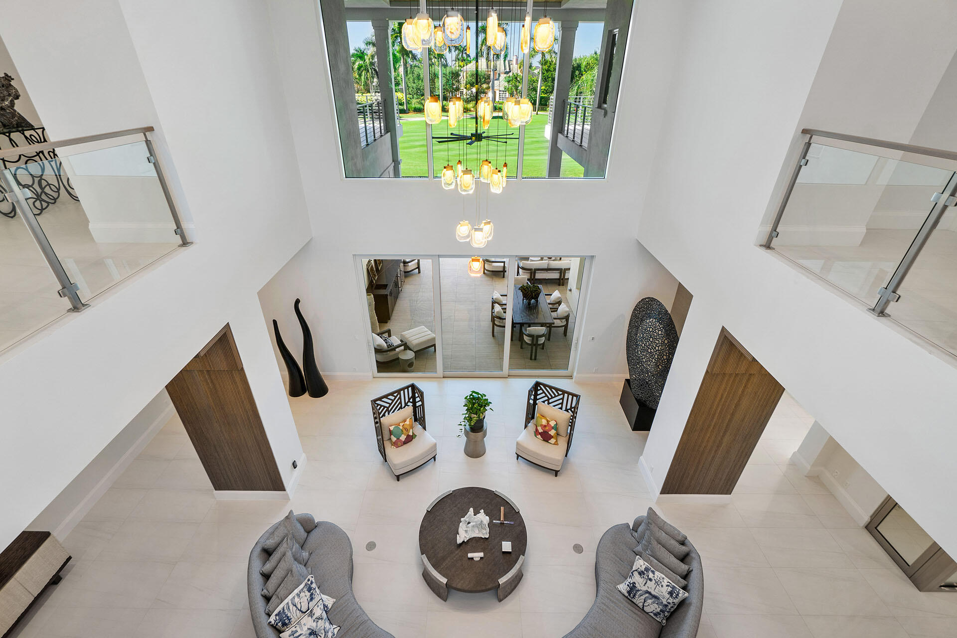 ROYAL PALM YACHT & COUNTRY CLUB - Residential