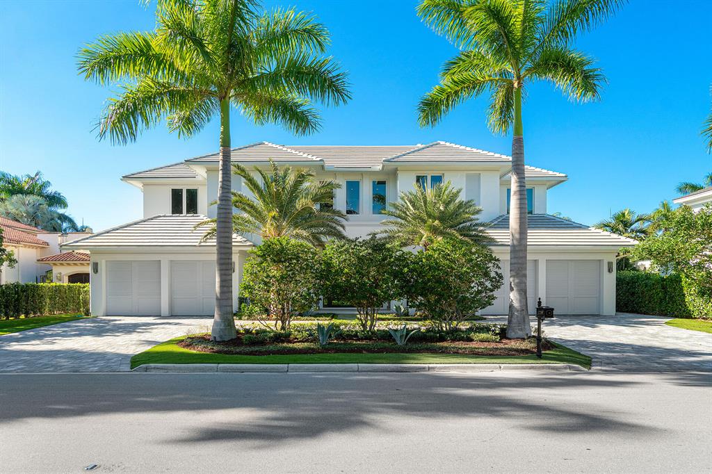 ROYAL PALM YACHT & COUNTRY CLUB - Residential