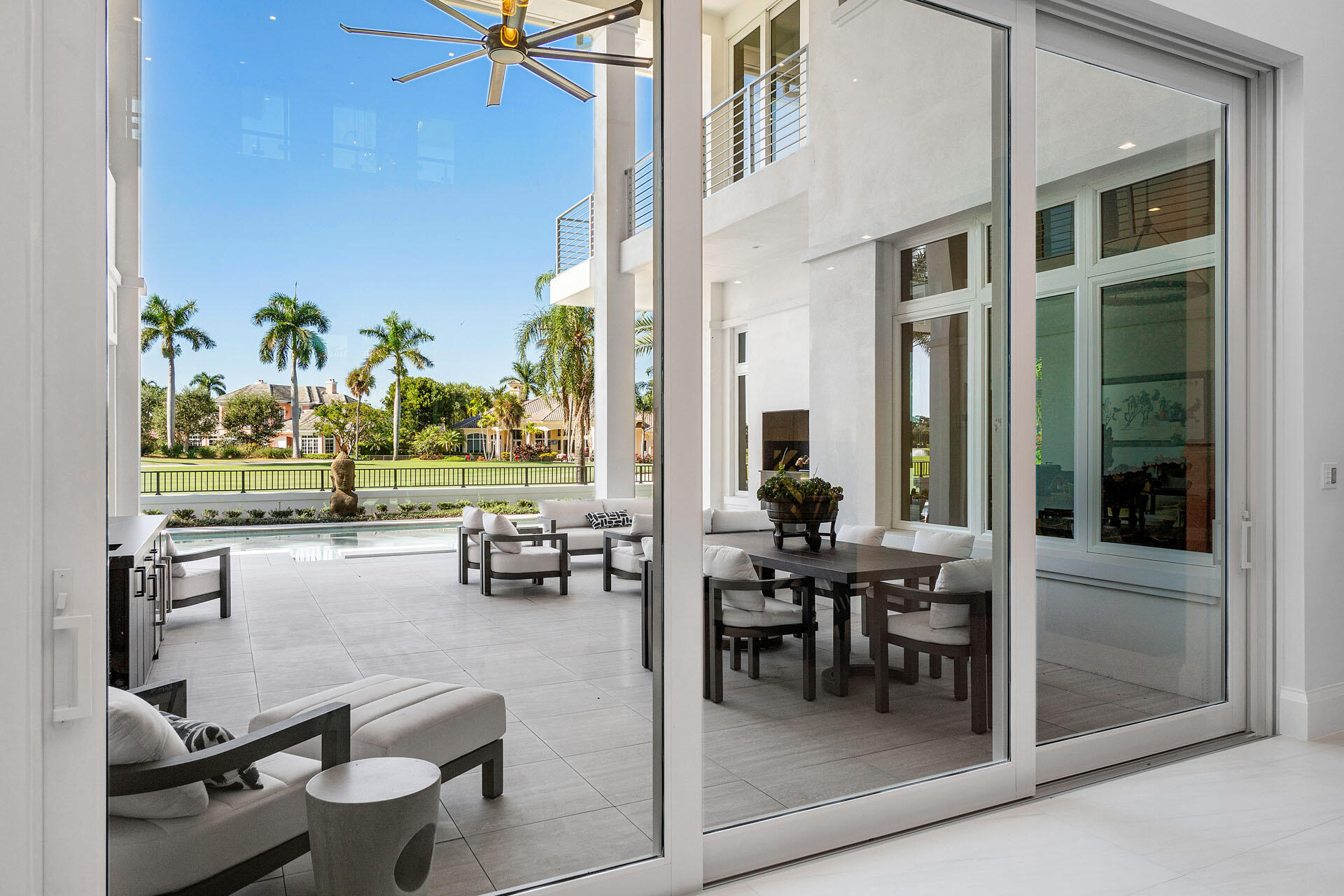 ROYAL PALM YACHT & COUNTRY CLUB - Residential