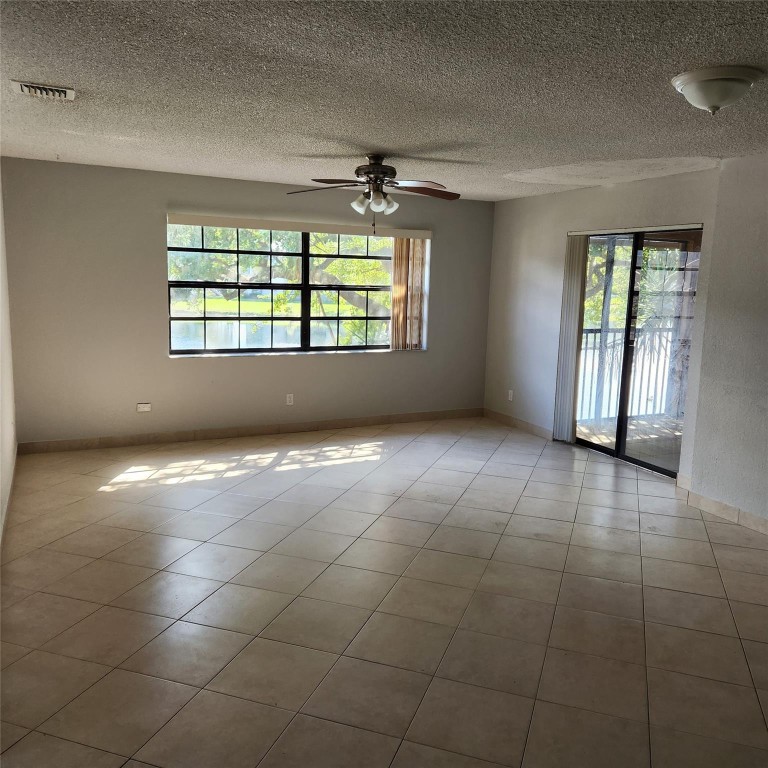 GRENADIER LAKES - Residential