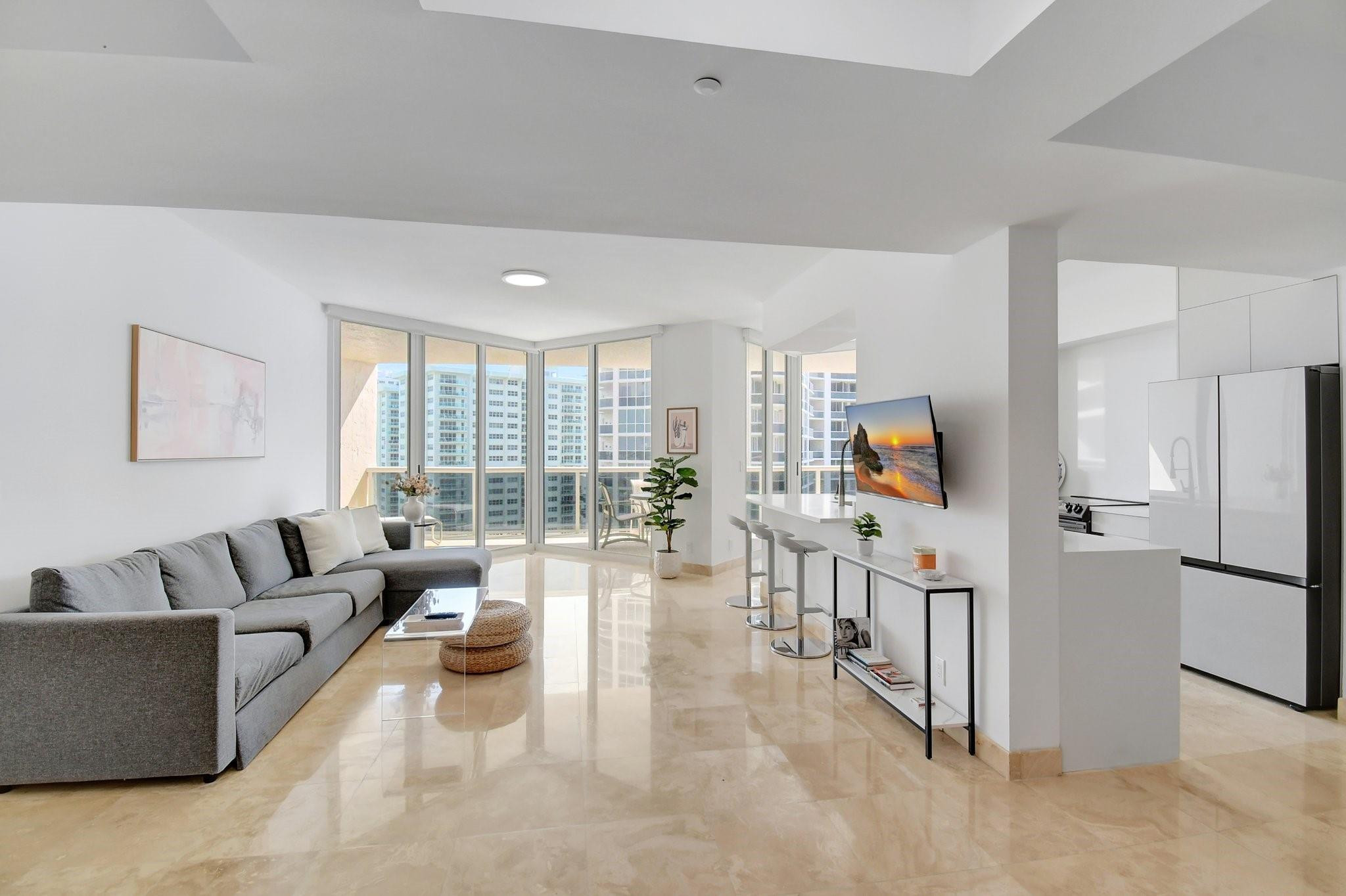 LHERMITAGE I CONDOMINIUM - Residential