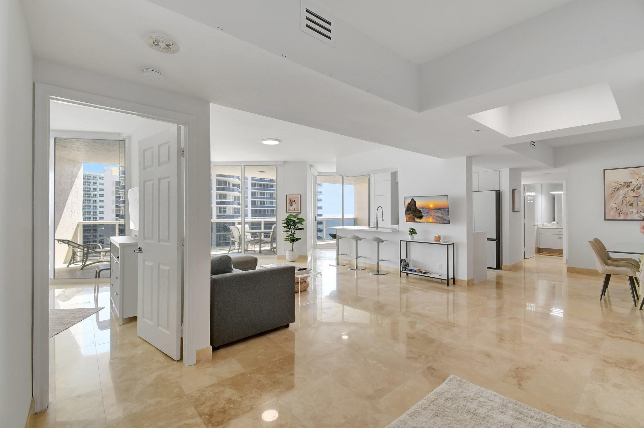 LHERMITAGE I CONDOMINIUM - Residential