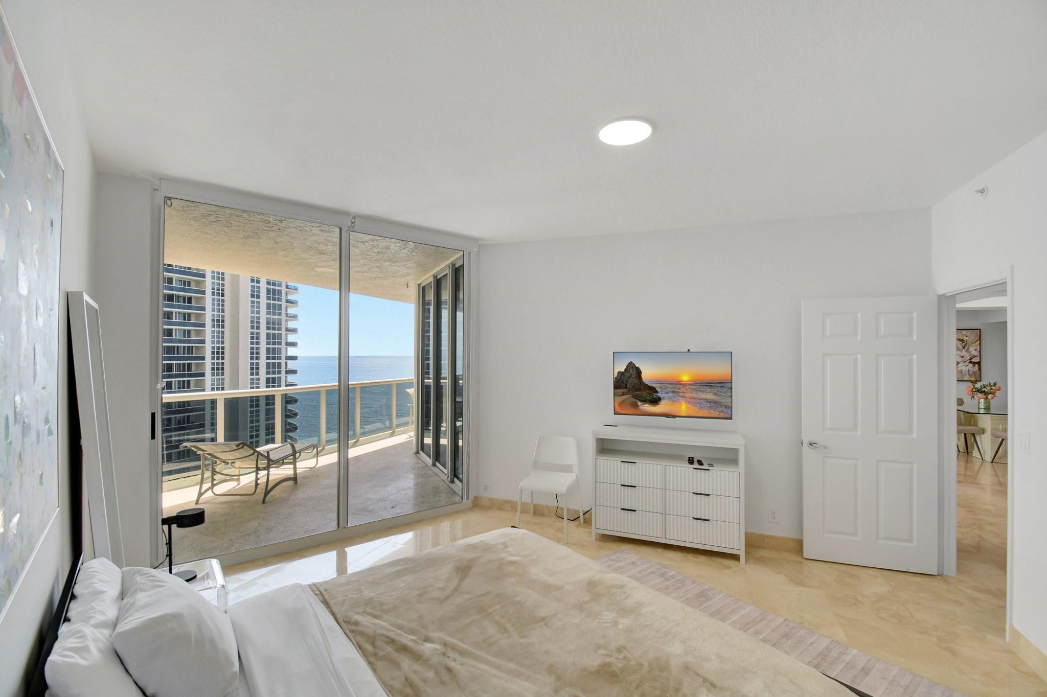 LHERMITAGE I CONDOMINIUM - Residential