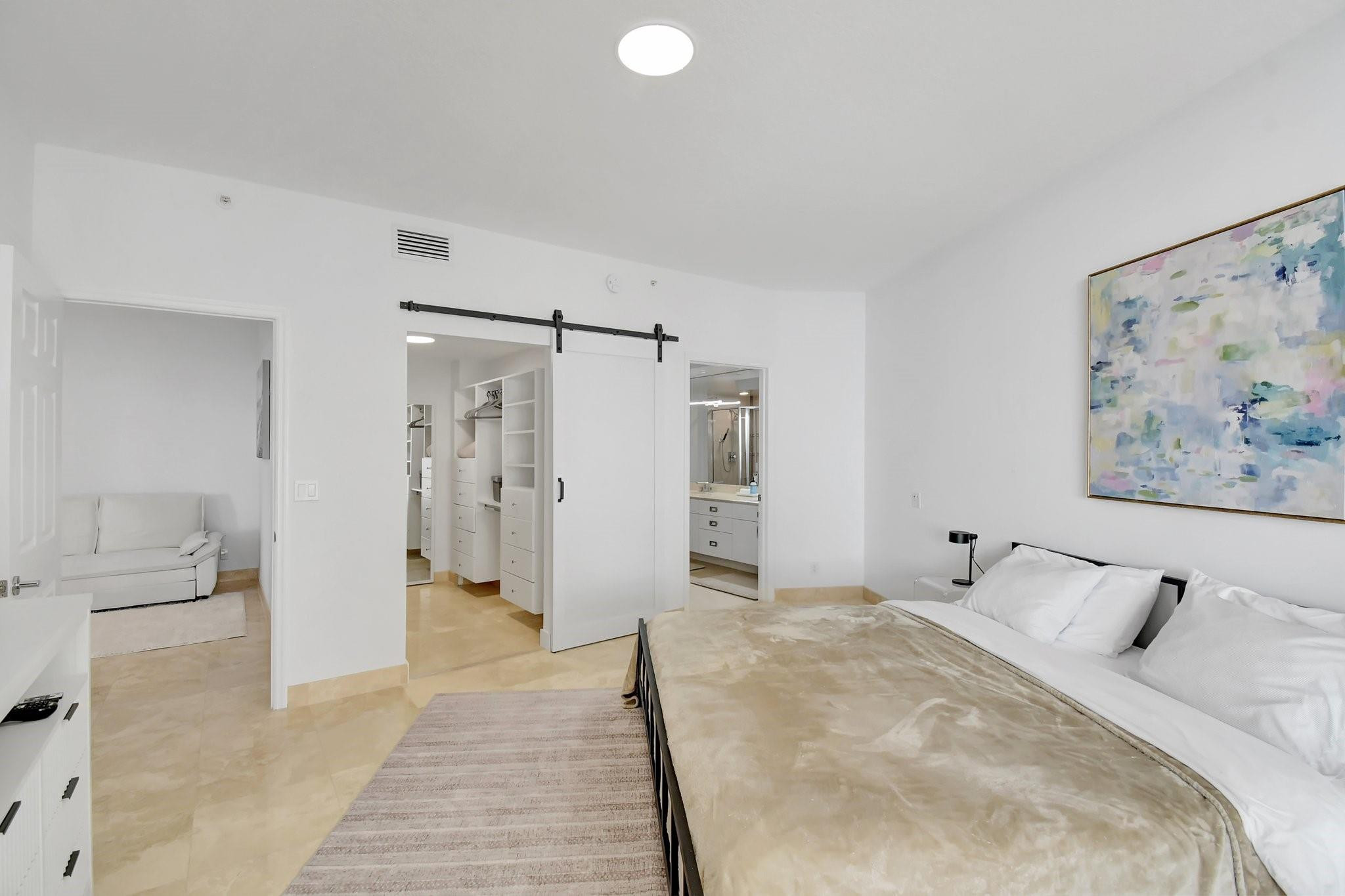 LHERMITAGE I CONDOMINIUM - Residential