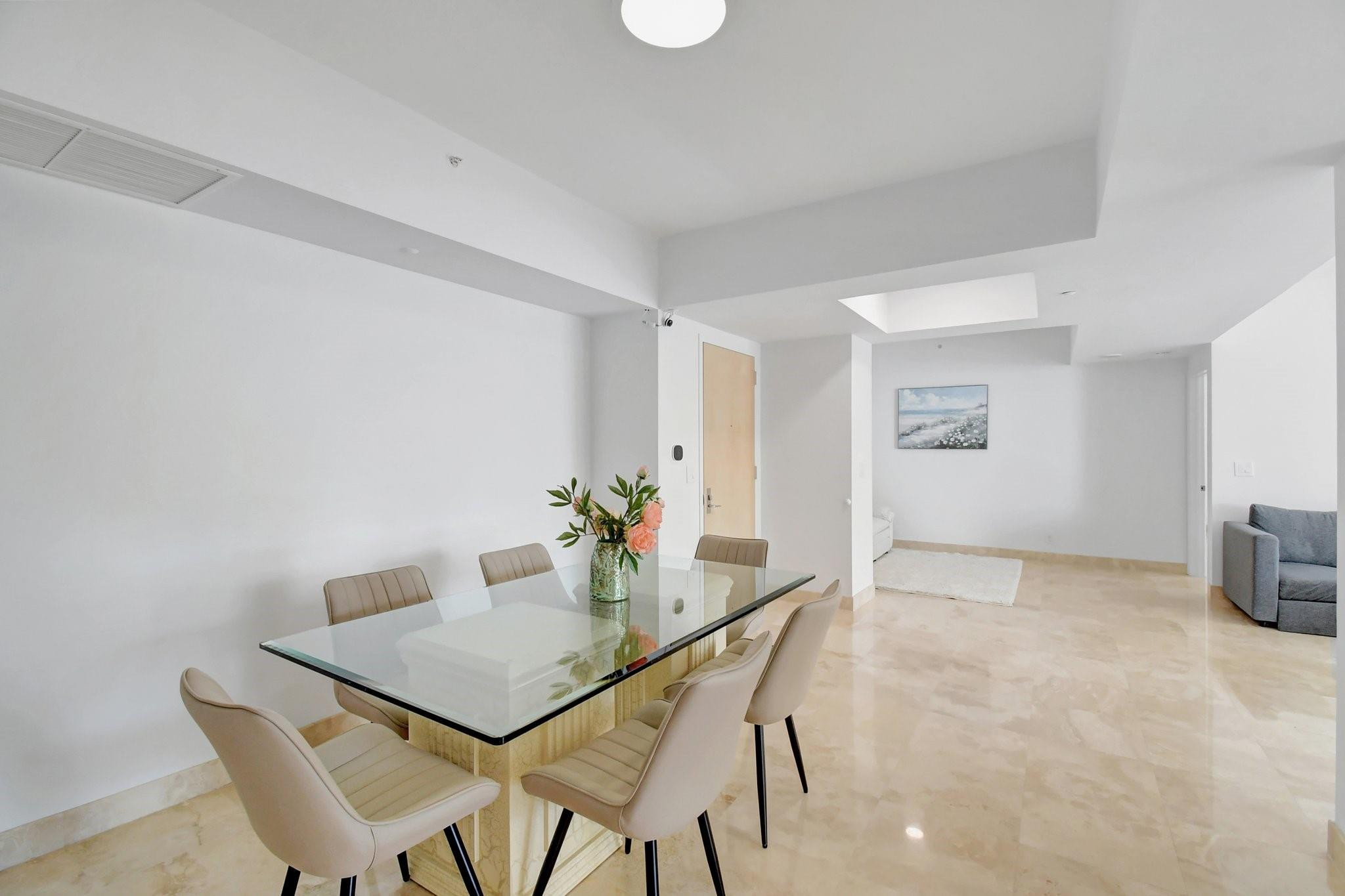 LHERMITAGE I CONDOMINIUM - Residential