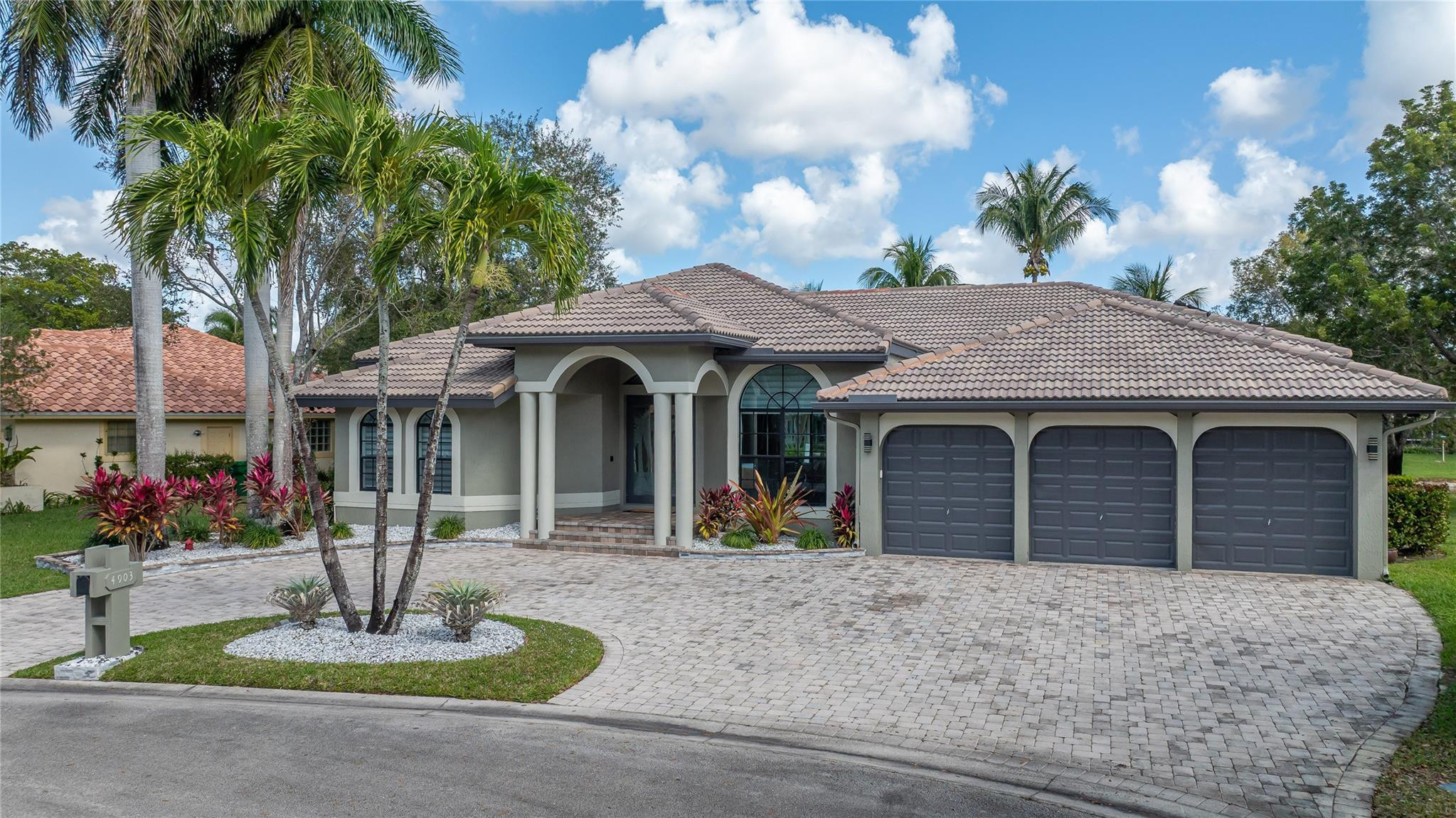 Brookside Grove - Residential Lease