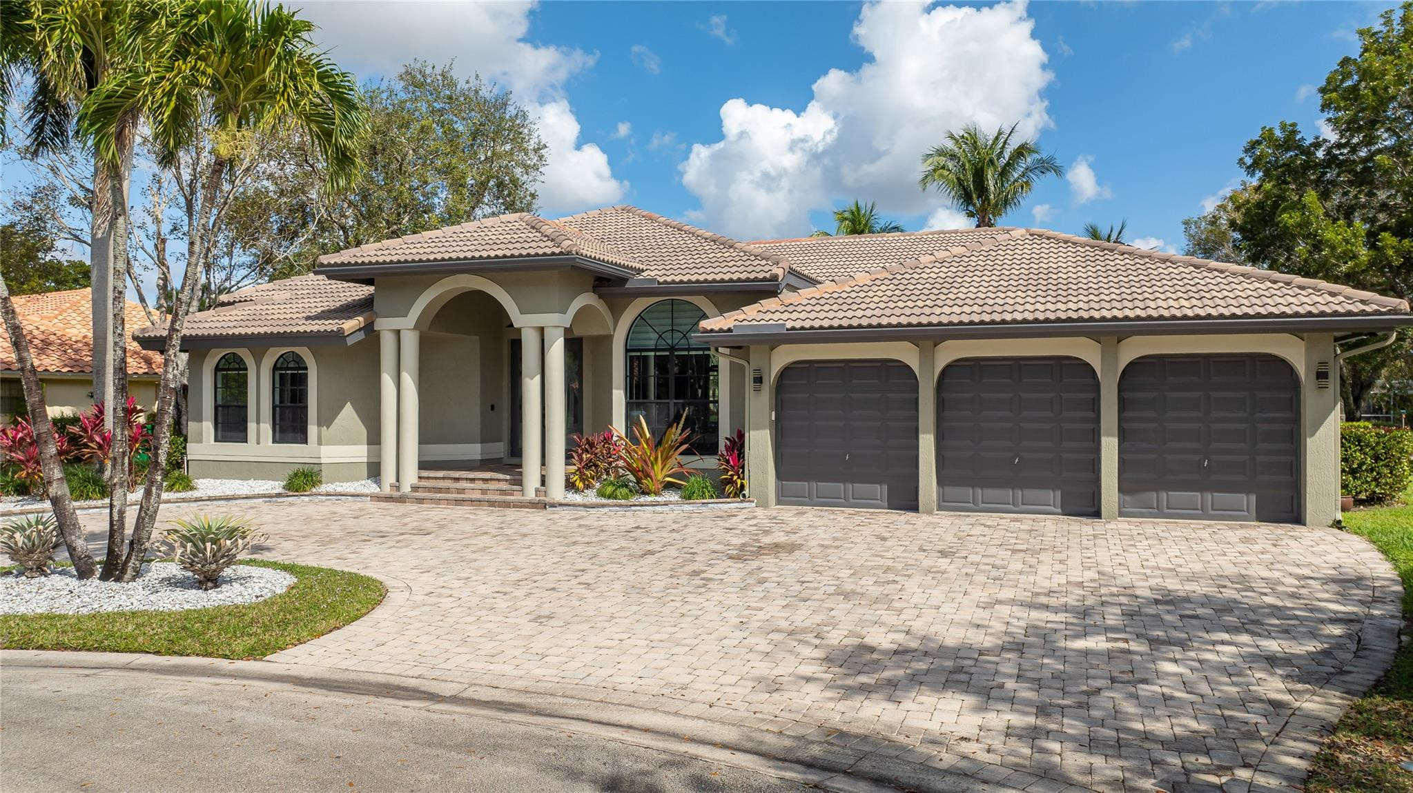 Brookside Grove - Residential Lease
