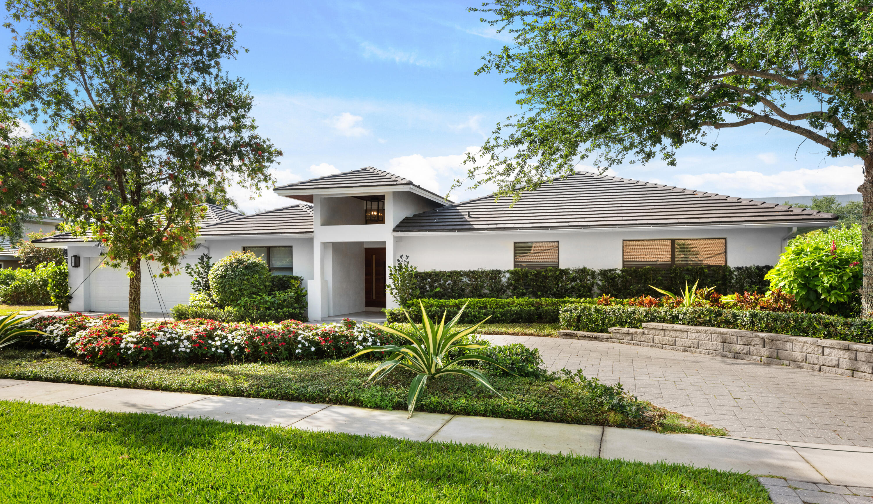 BOCA RATON BATH & TENNIS CLUB - Residential
