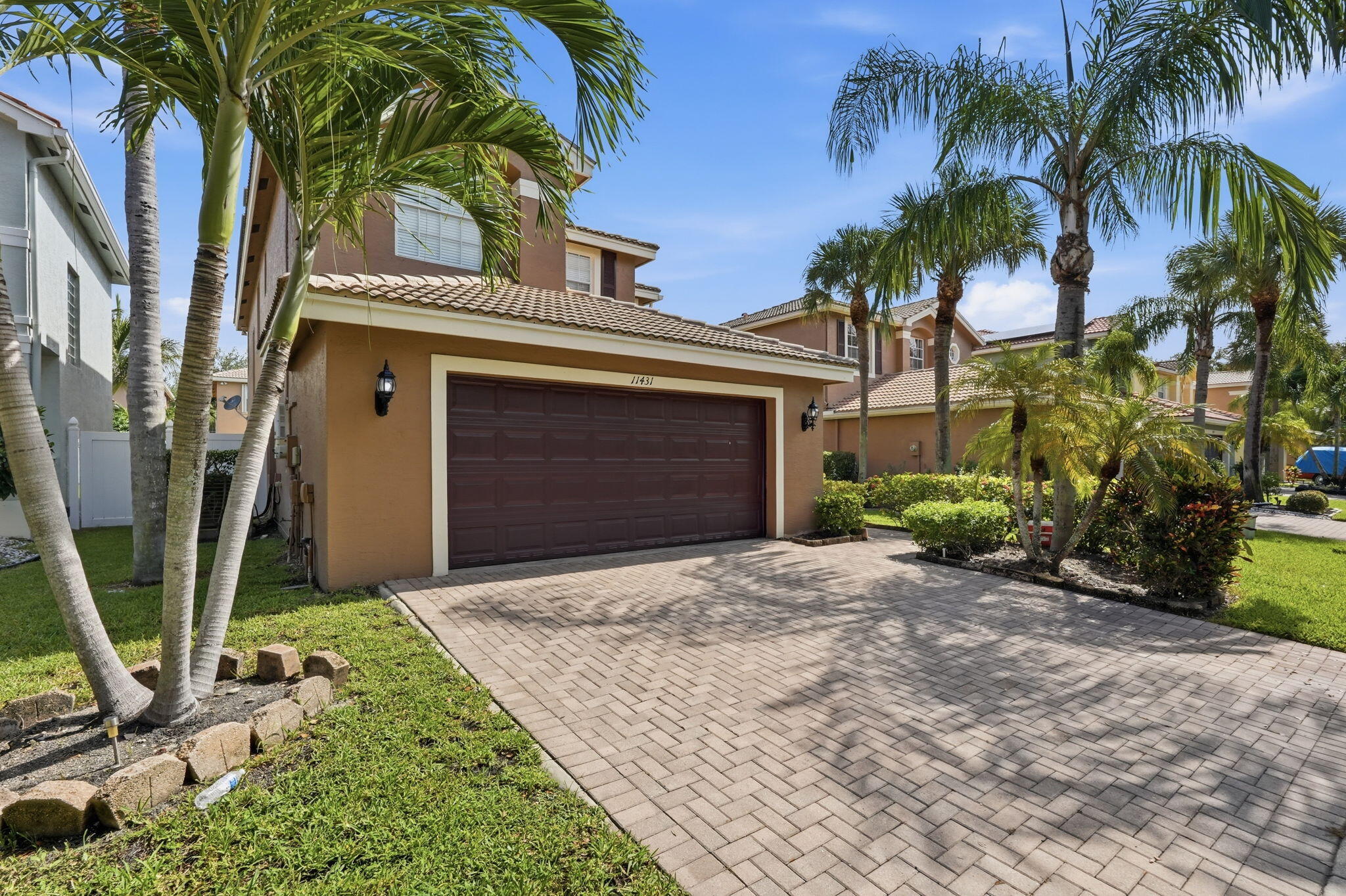 NAUTICA LAKES PUD 1 - Residential