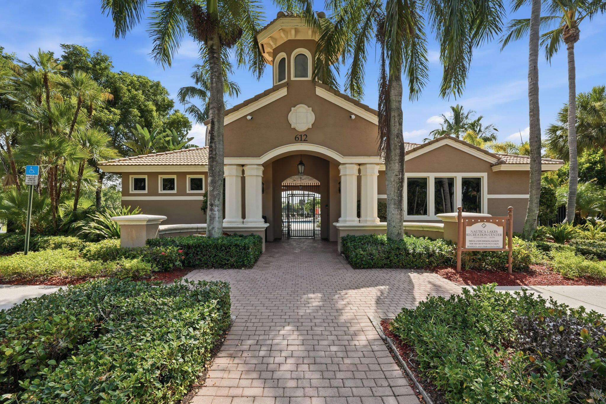 NAUTICA LAKES PUD 1 - Residential