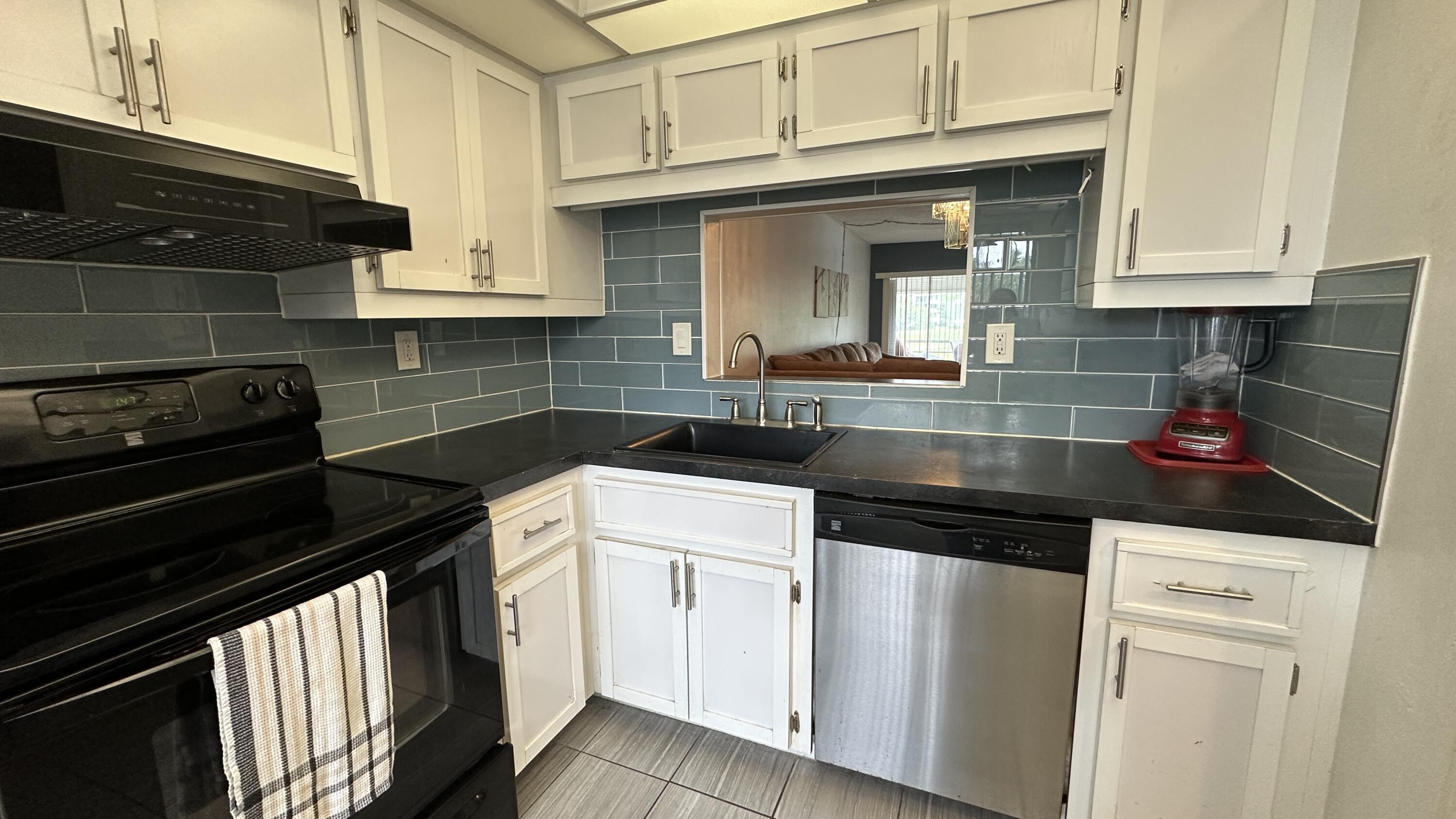 LAS VISTAS A IN INVERRARY CONDO - Residential