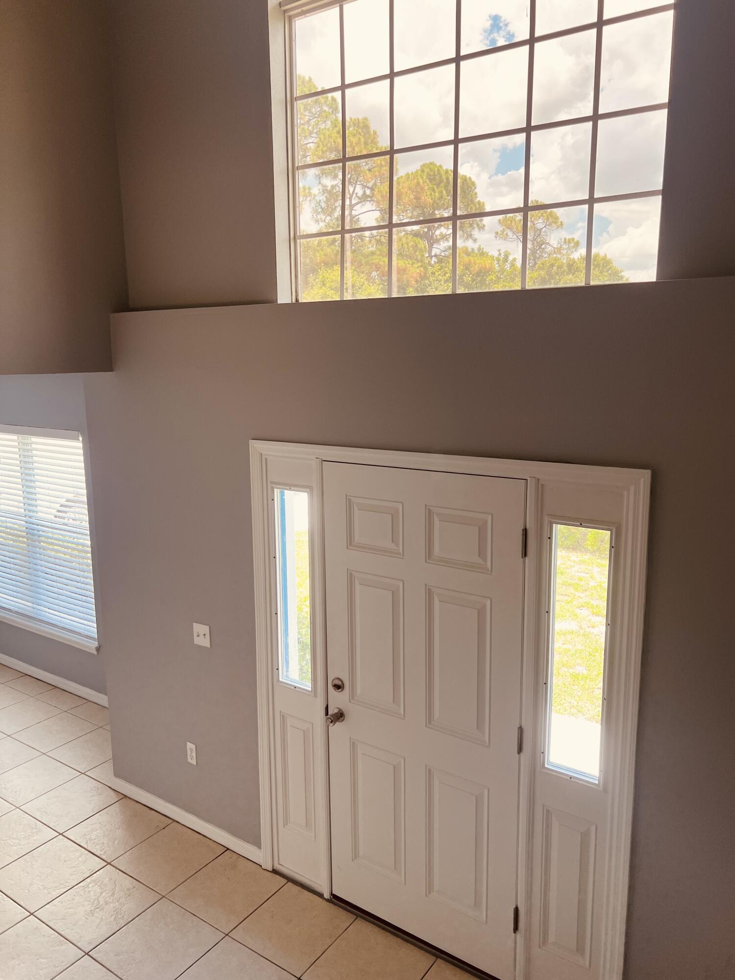 PORT ST LUCIE SECTION  31 - Residential Lease