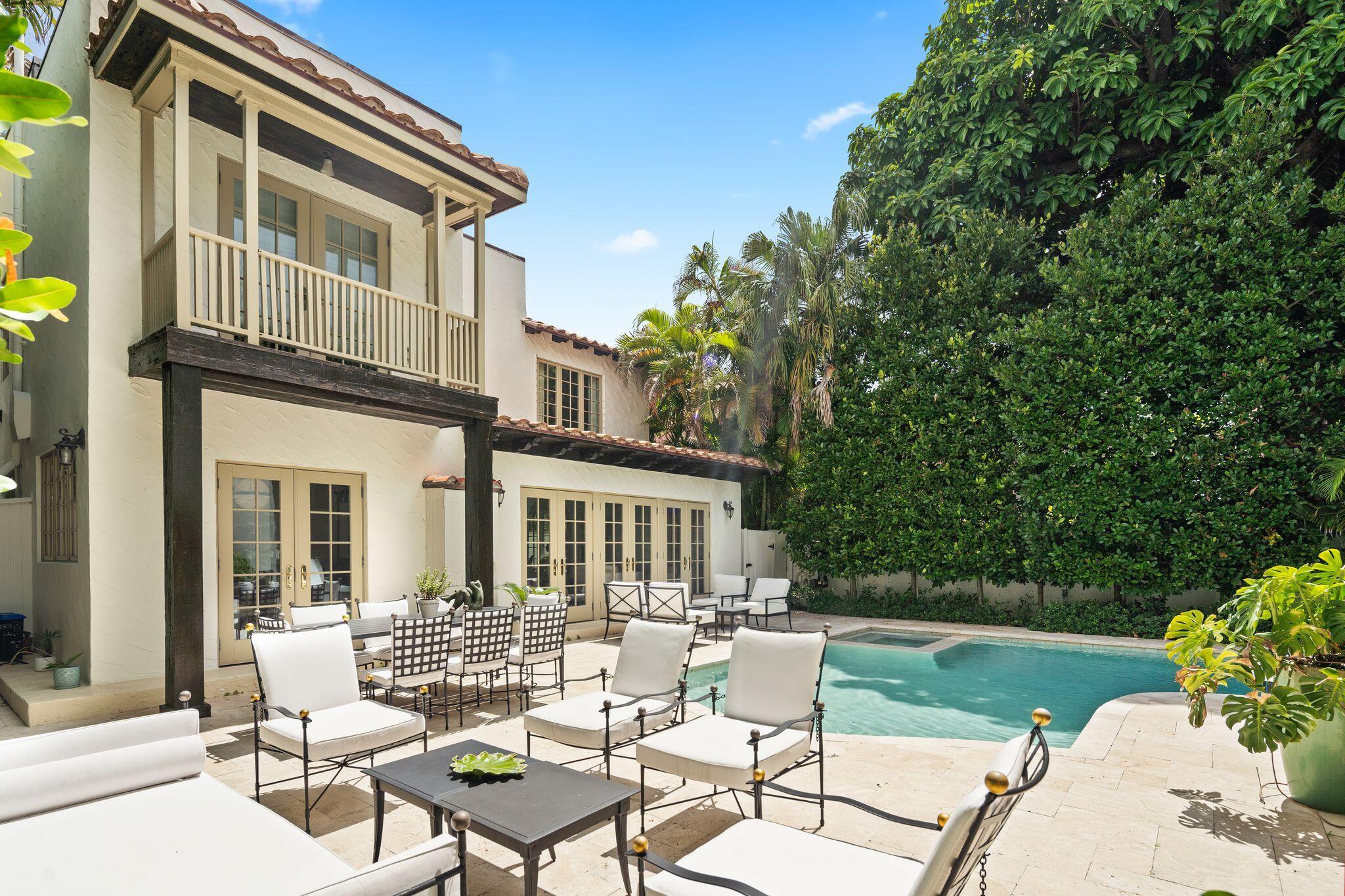 ROYAL PARK - Residential