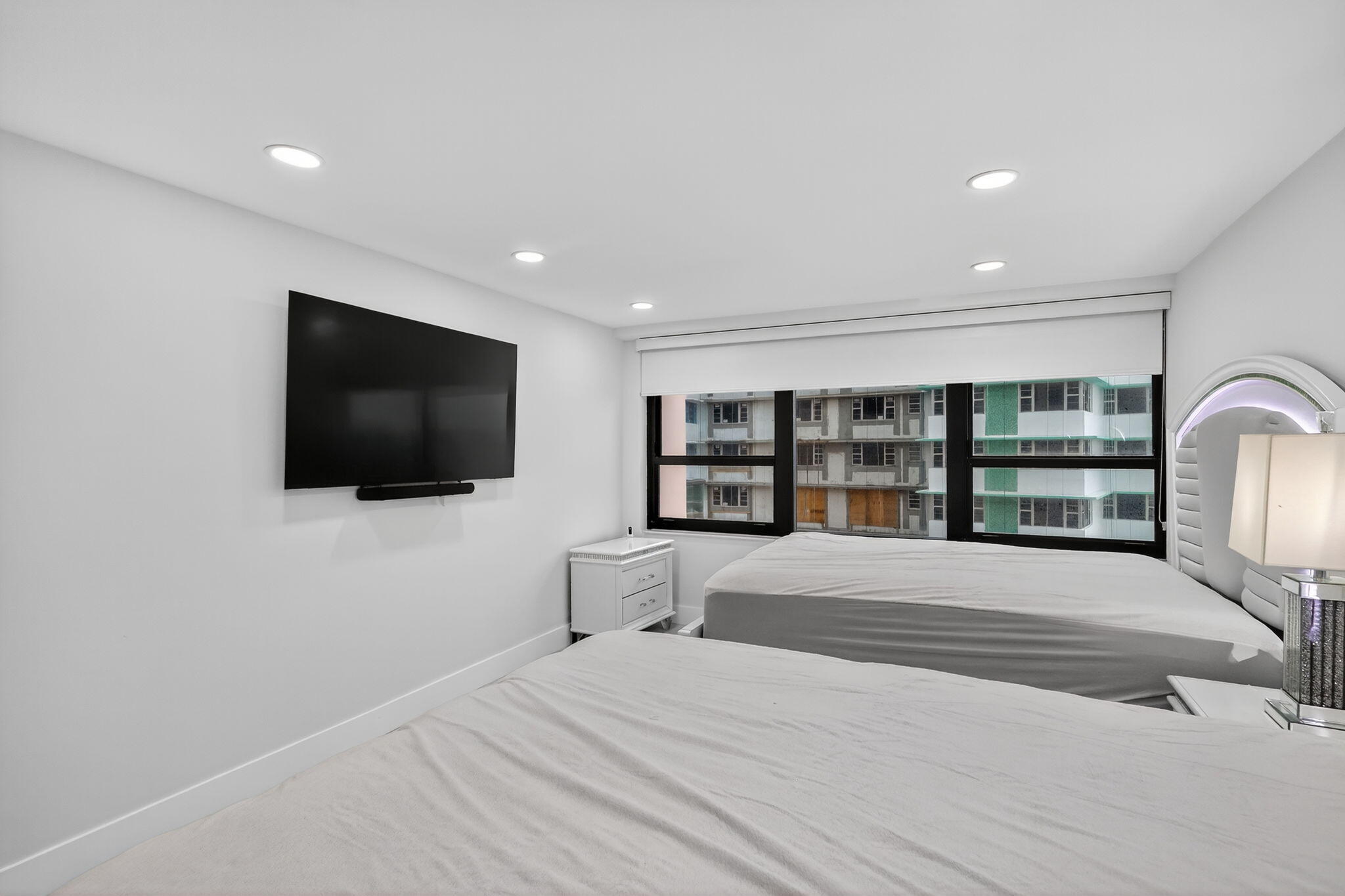THE ALEXANDER CONDO - Residential
