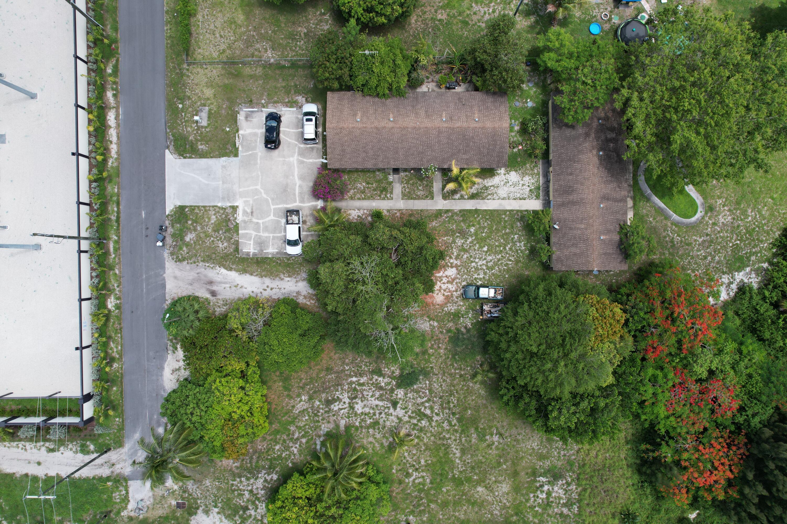 PALM BEACH FARMS CO 7 - Residential Income