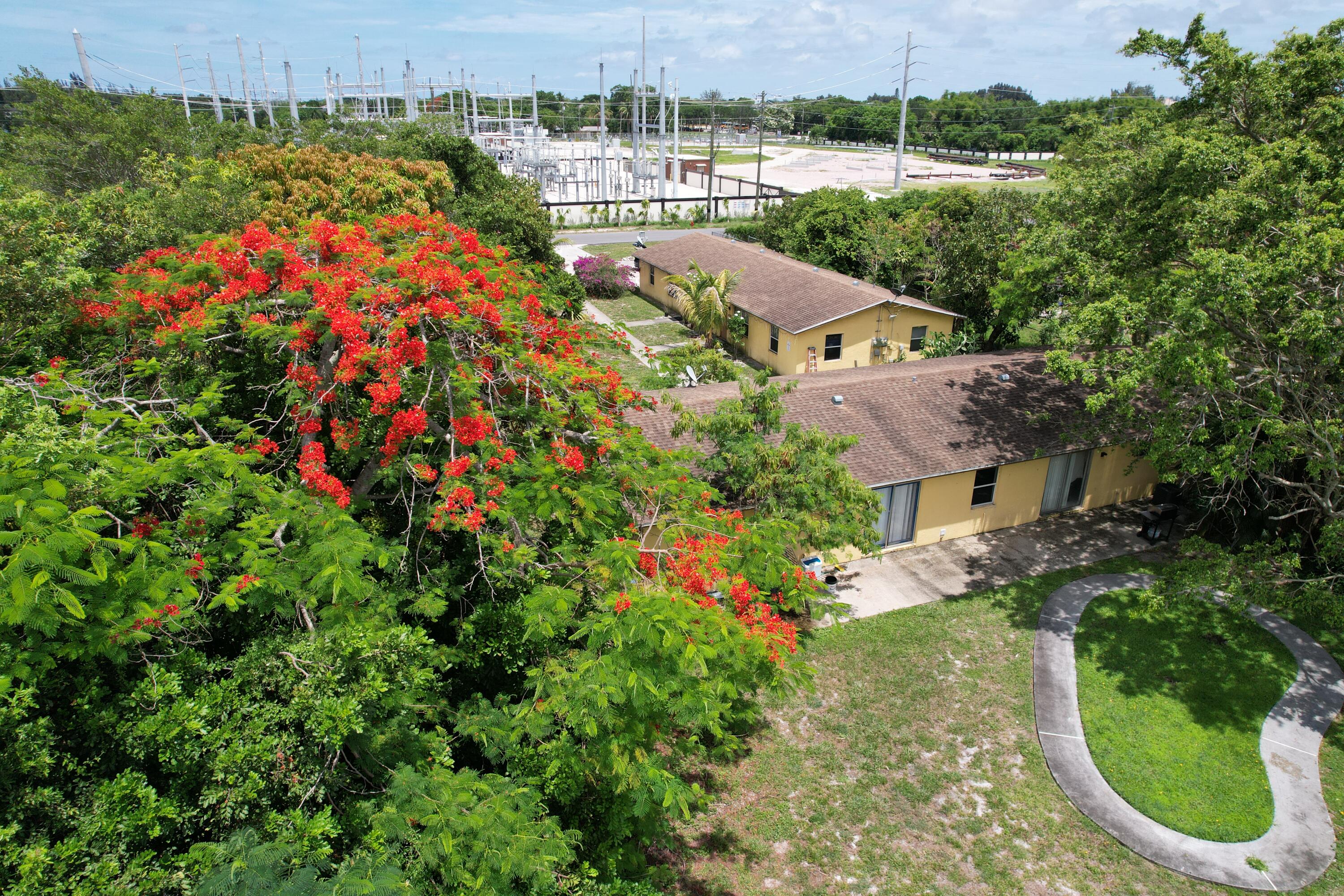 PALM BEACH FARMS CO 7 - Residential Income