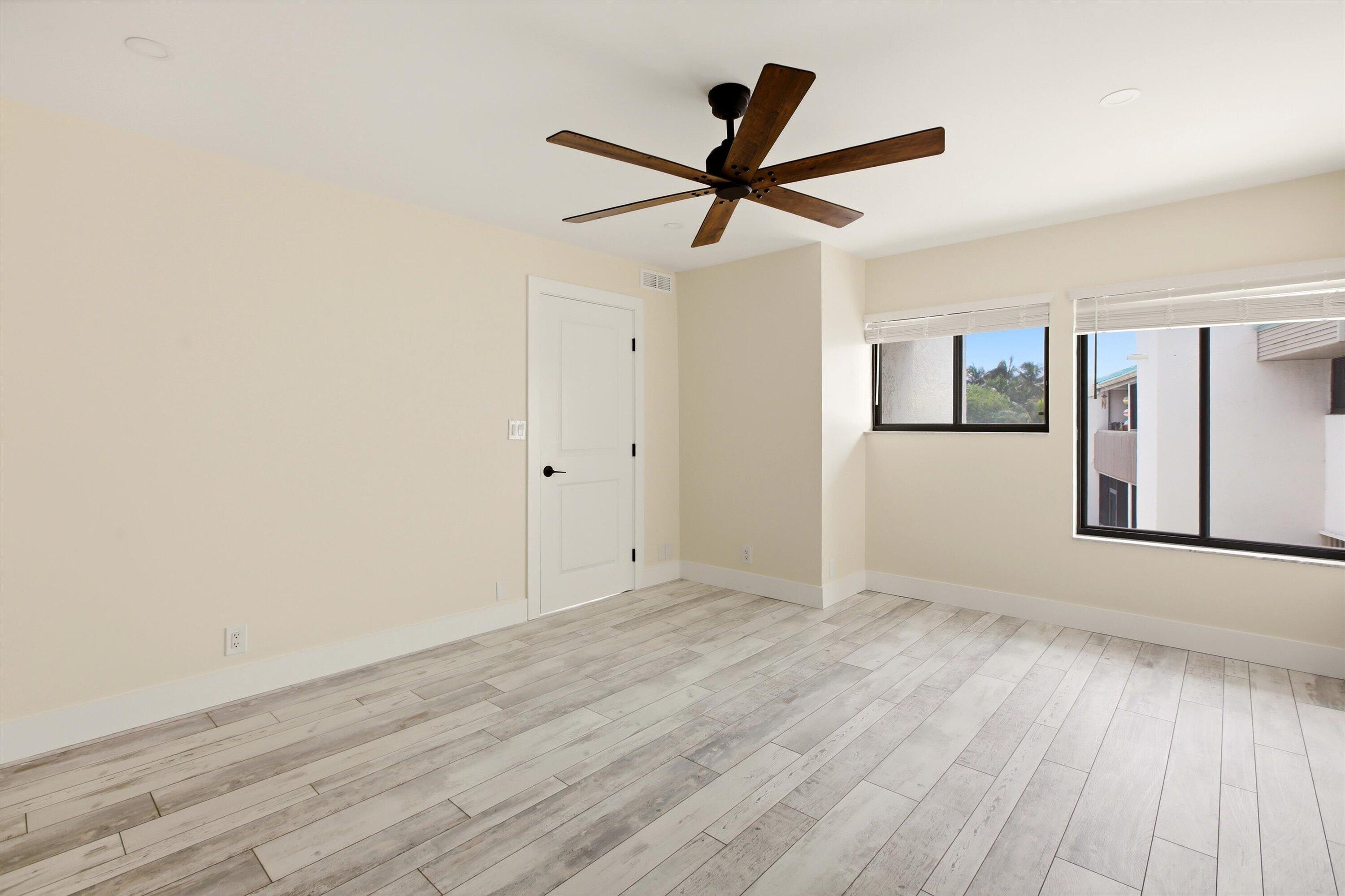 RIVEREDGE CONDO - Residential Lease
