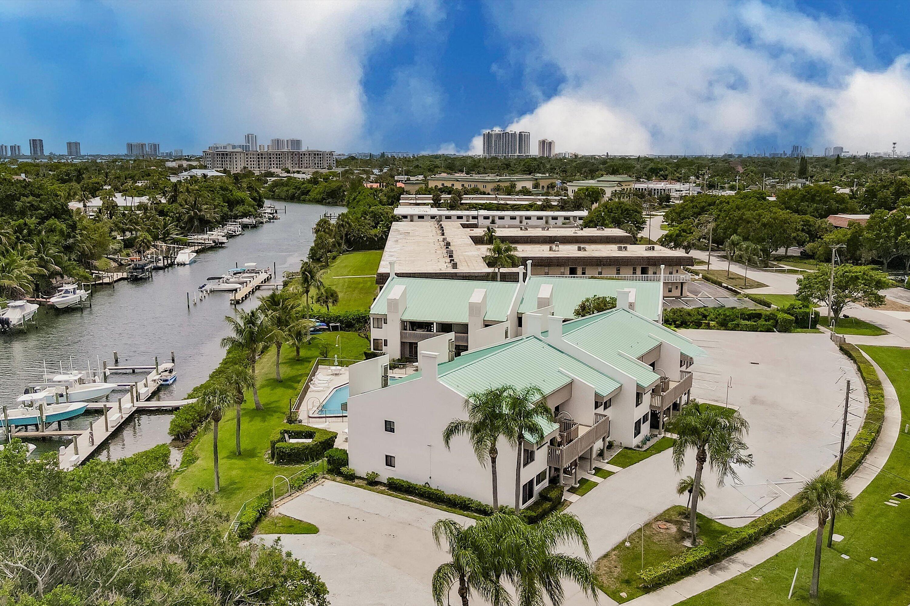 RIVEREDGE CONDO - Residential Lease