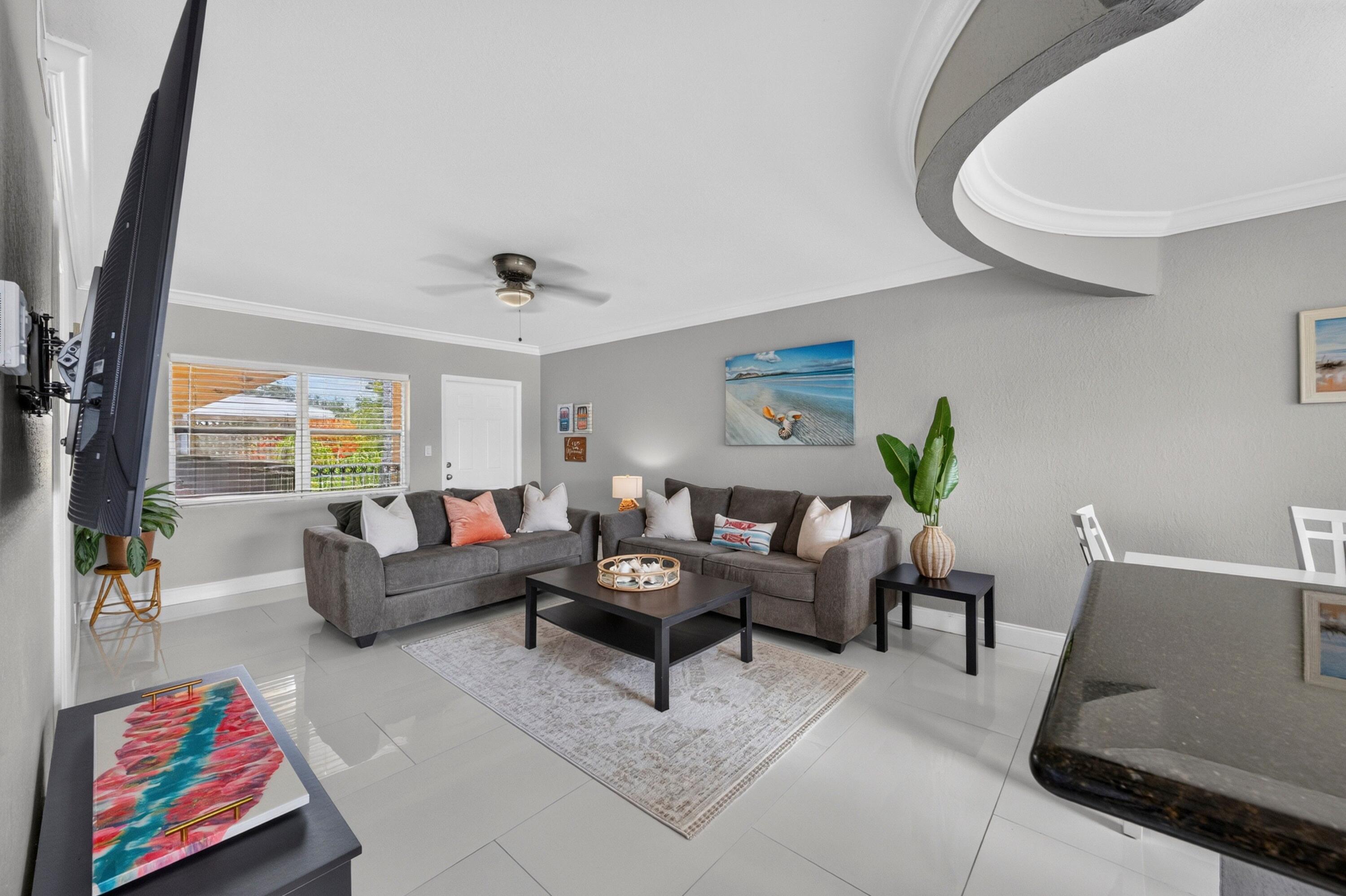 SEVILLA COURTS CONDO - Residential