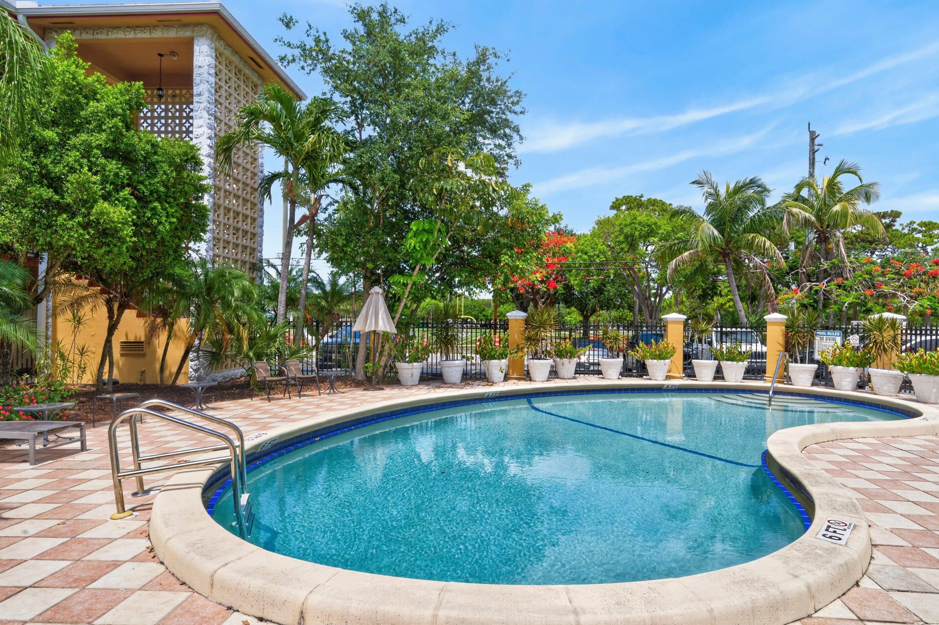 SEVILLA COURTS CONDO - Residential