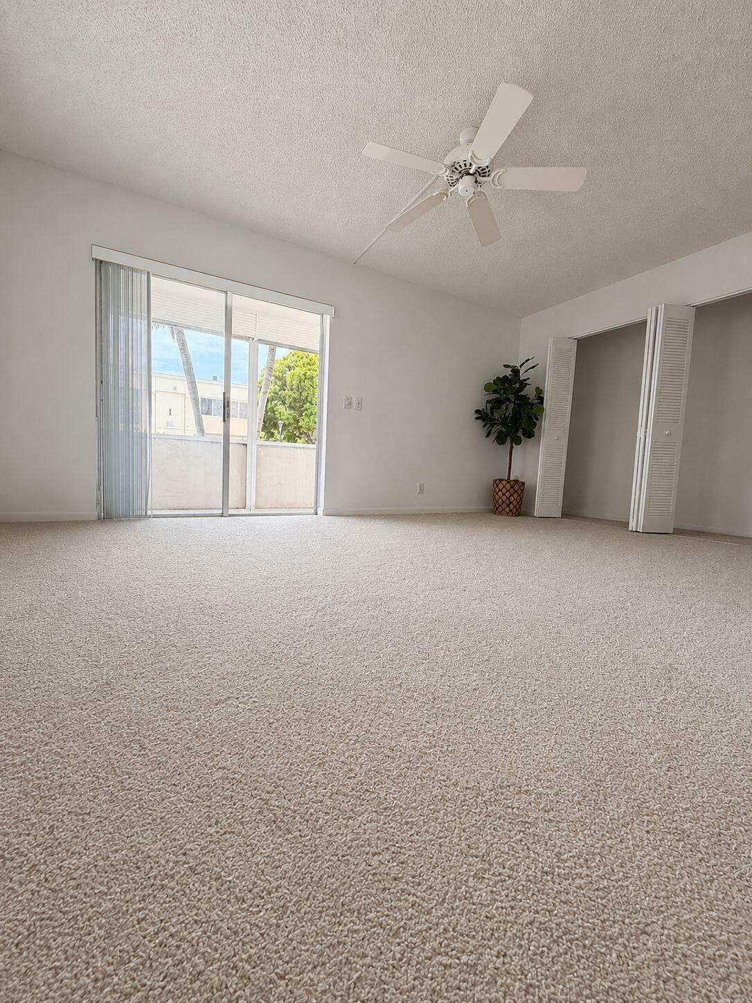 KINGS POINT CAPRI CONDOS - Residential