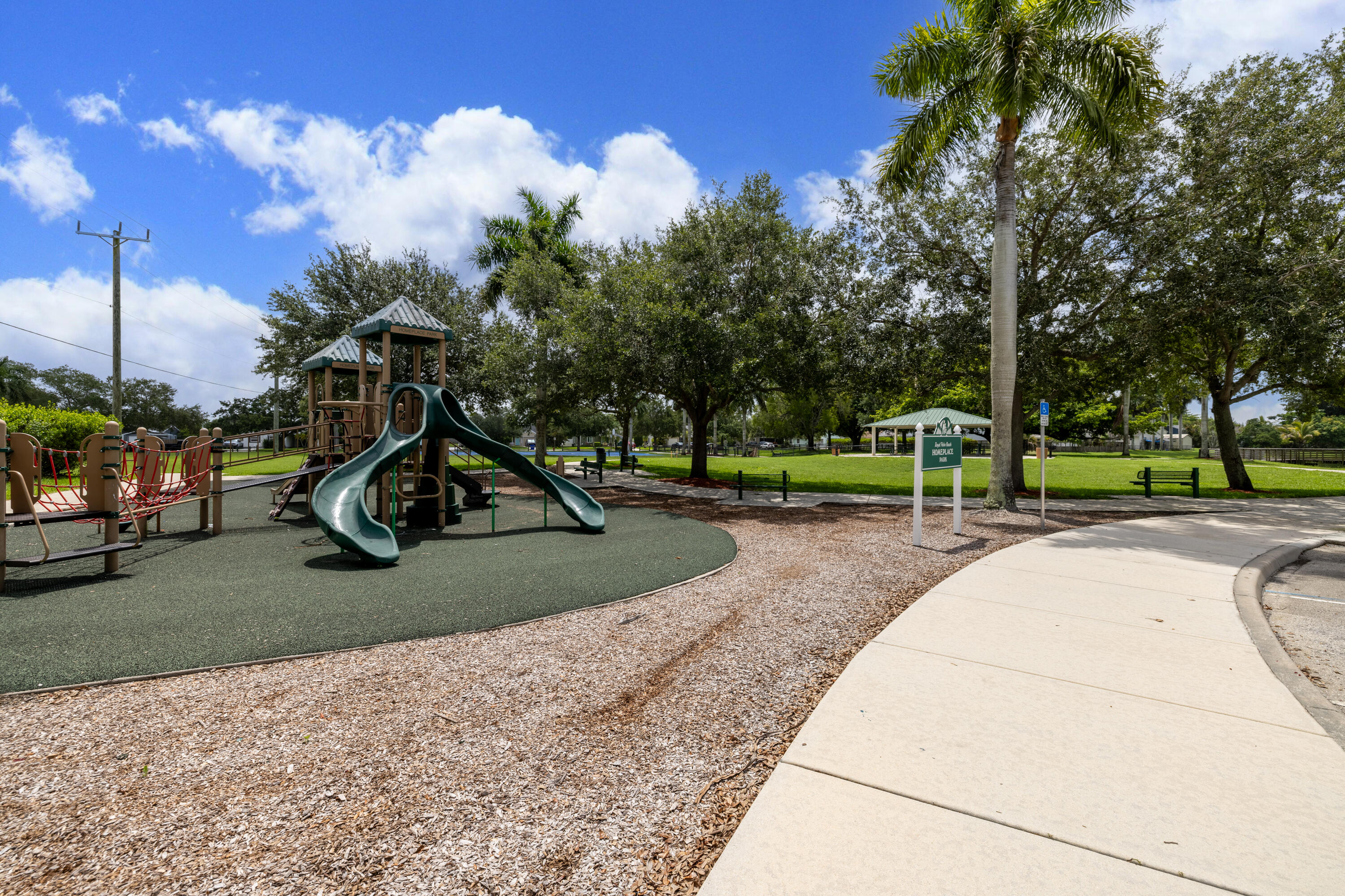 COUNTERPOINT ESTATES 14 - Residential